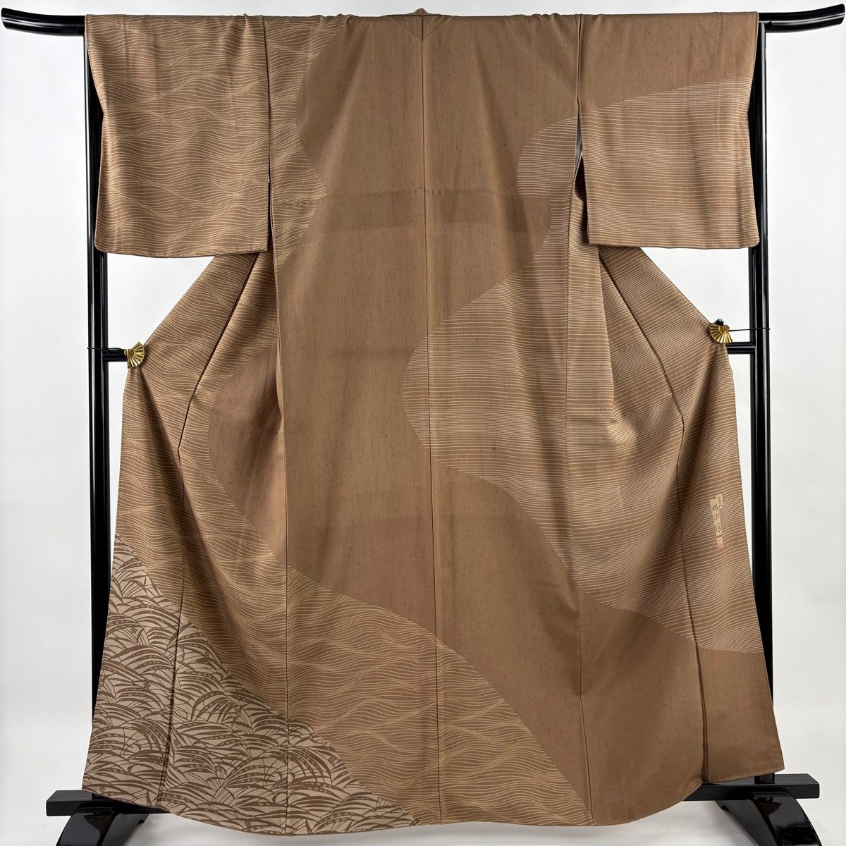 美品】 訪問着 身丈162cm 裄丈67cm M 袷 紬地 柿渋染 落款 波 草花