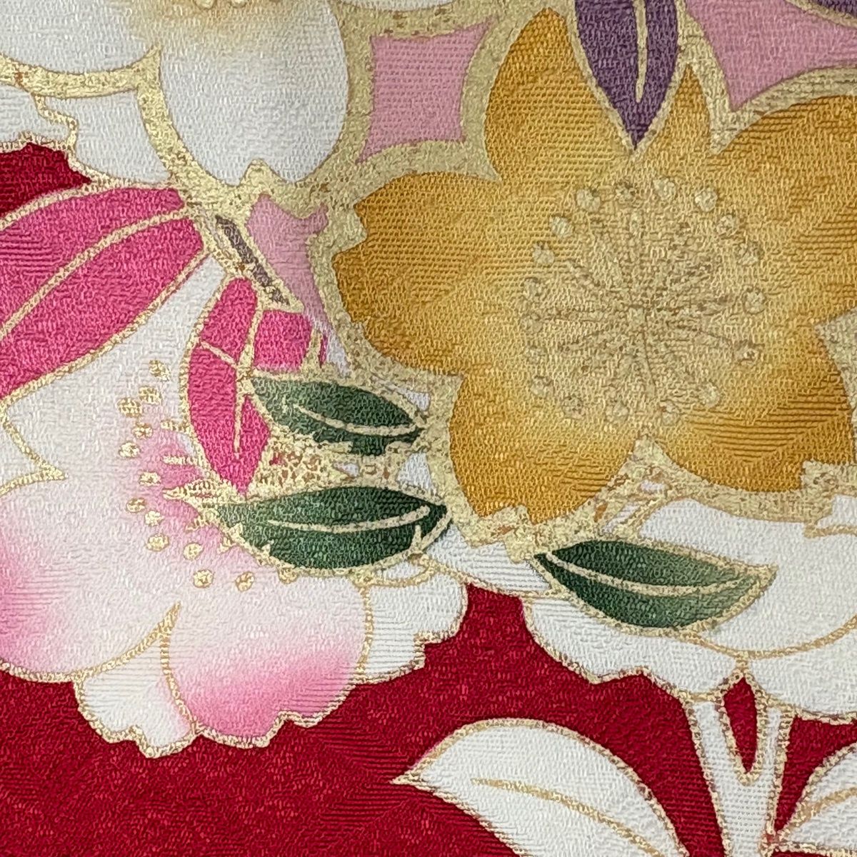 振袖 身丈156.5cm 裄丈65.5cm M 袷 鈴乃屋 牡丹 花丸文 金彩 ぼかし 赤