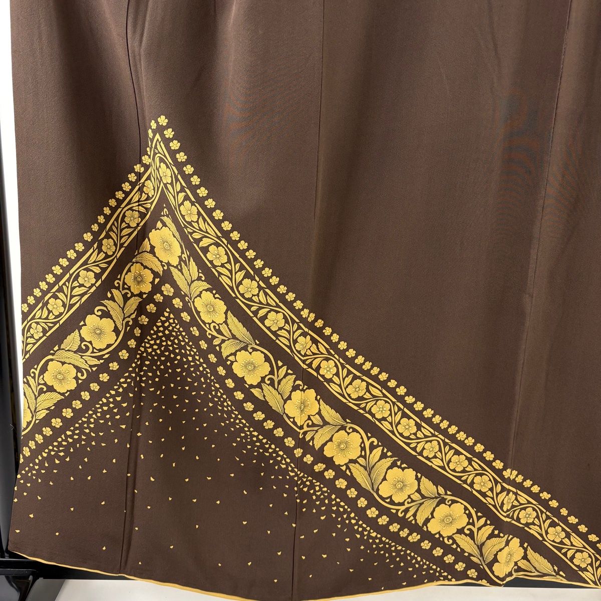 付下げ 身丈159cm 裄丈62cm S 袷 菅有鬼一 落款 花唐草 幾何学模様