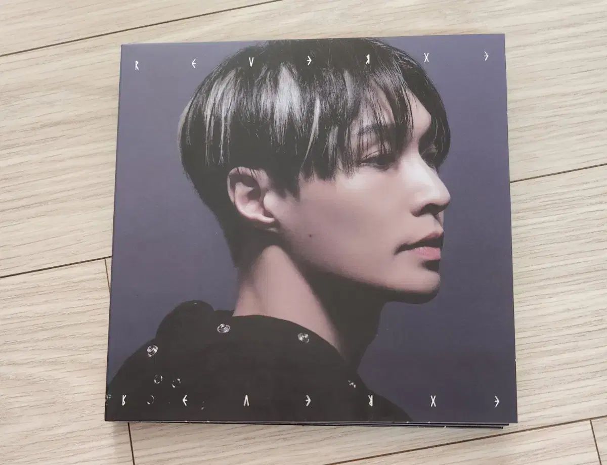 EXO エクソ リバース コンパクト アルバム レイ(Lay) - メルカリ
