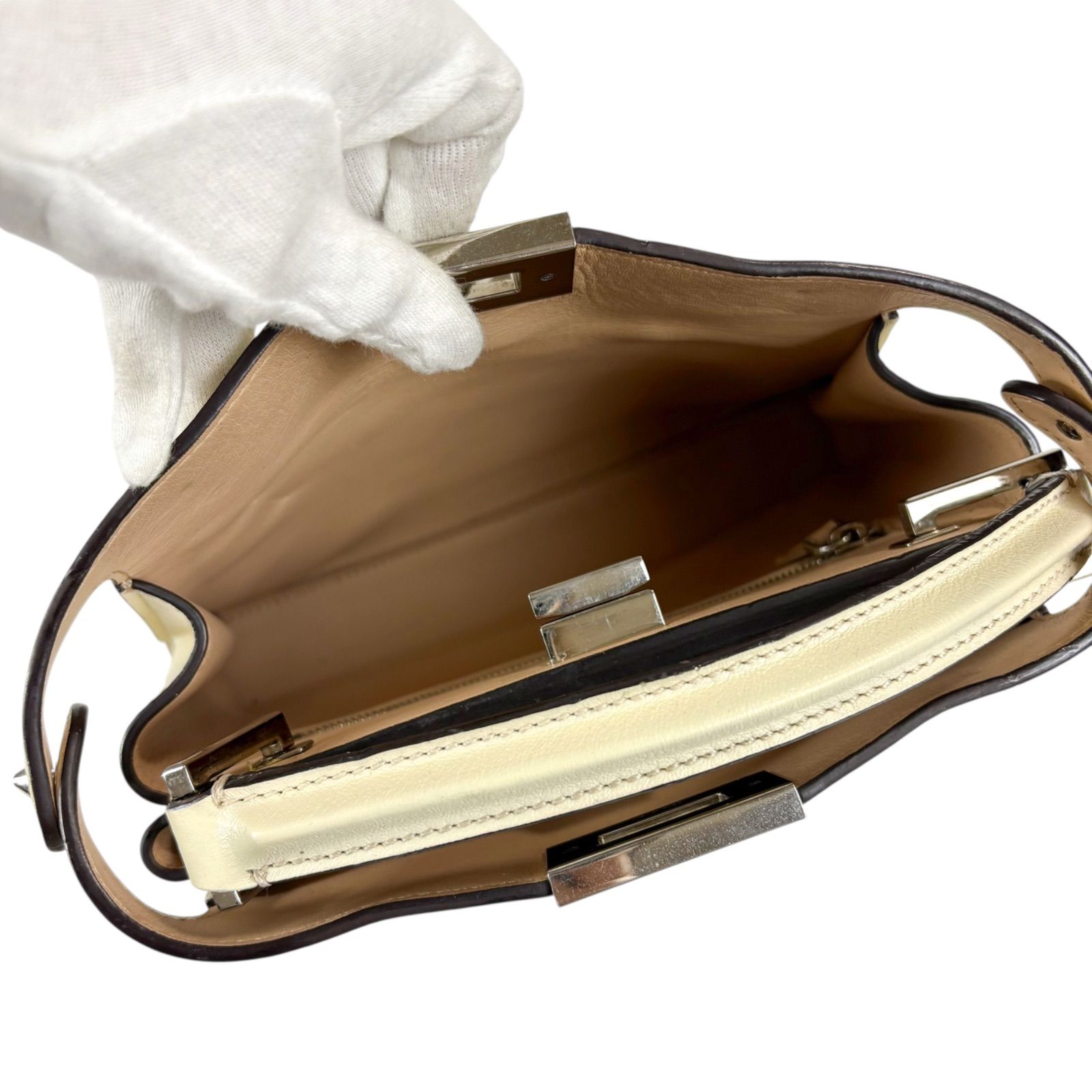 フェンディ FENDI ピーカブー エッセンシャリー 2WAY トップハンドル