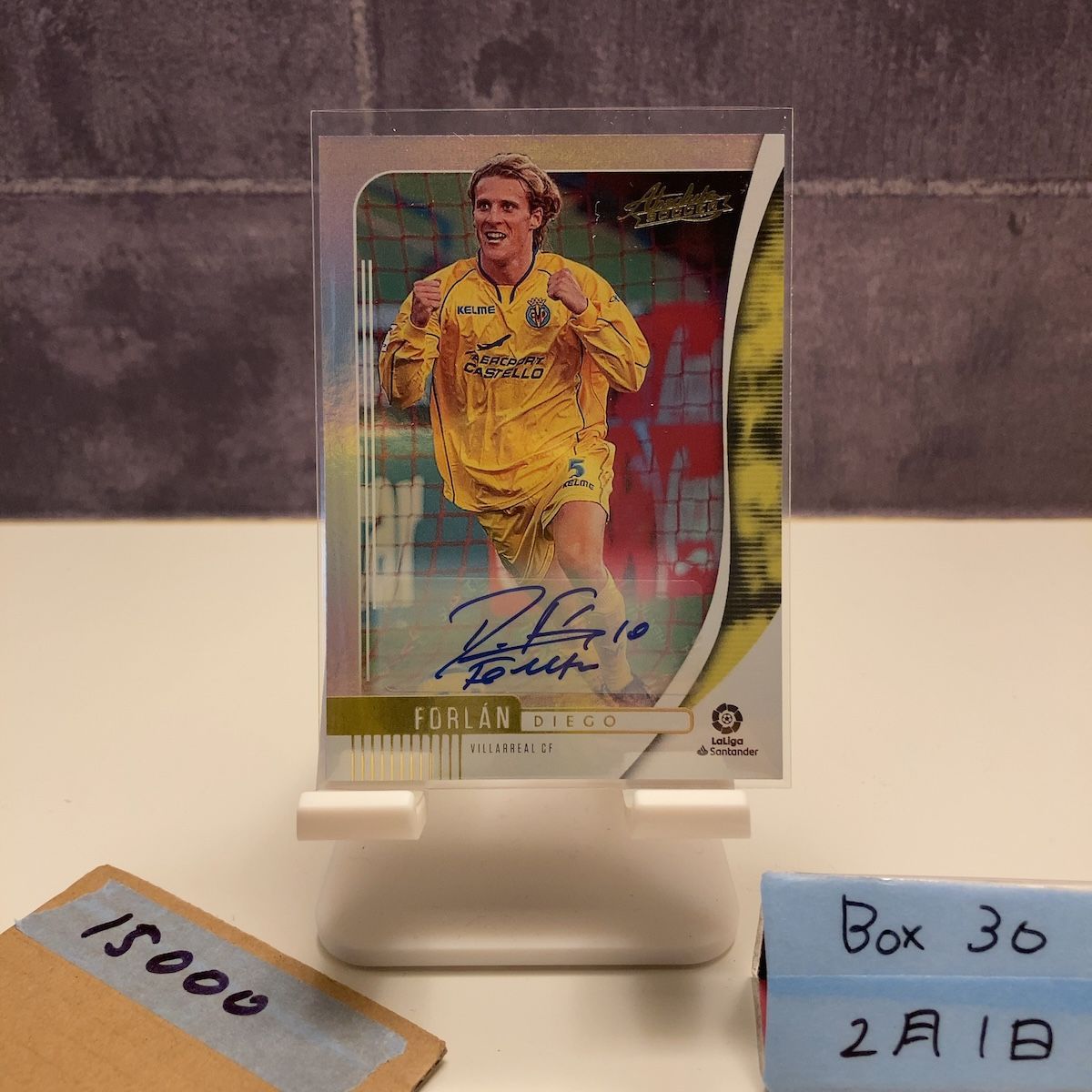 2019-20 Panini Chronicles Absolute Soccer Diego Forlán 直筆サイン