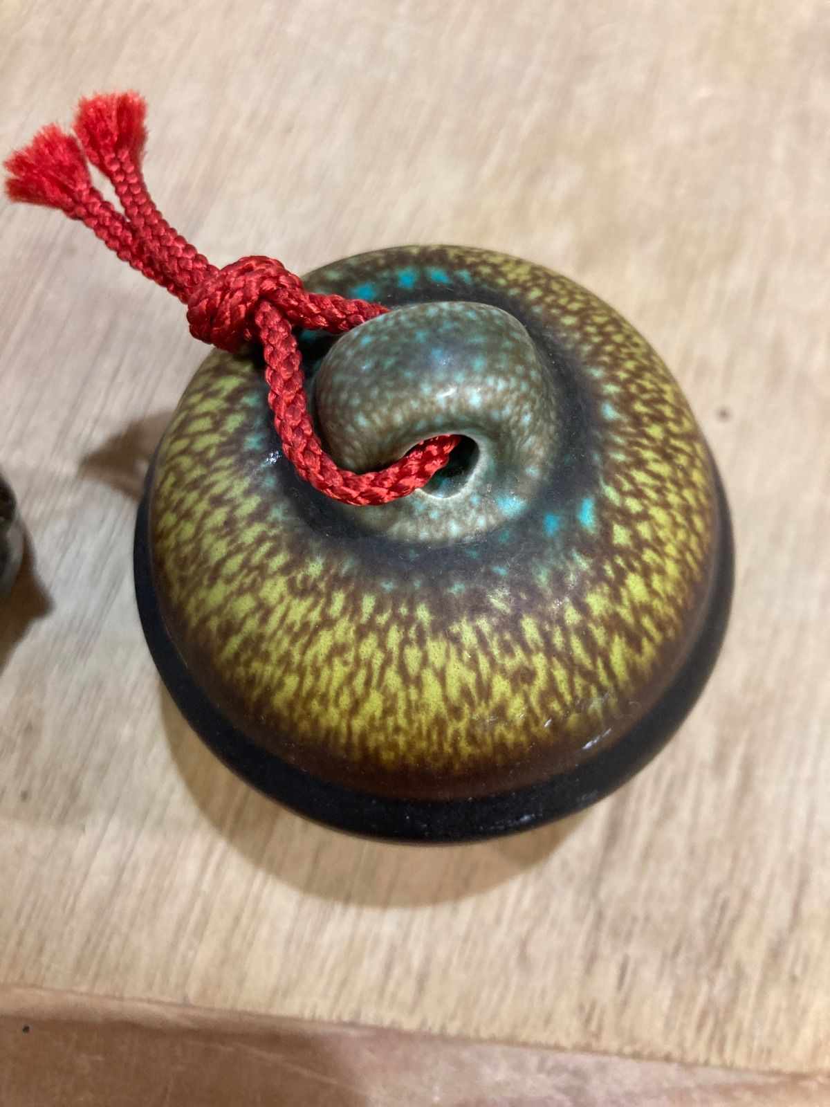 鈴 九谷焼と陶器製 獅子 鈴 2点セット 置物 飾り物 民芸品 - メルカリ