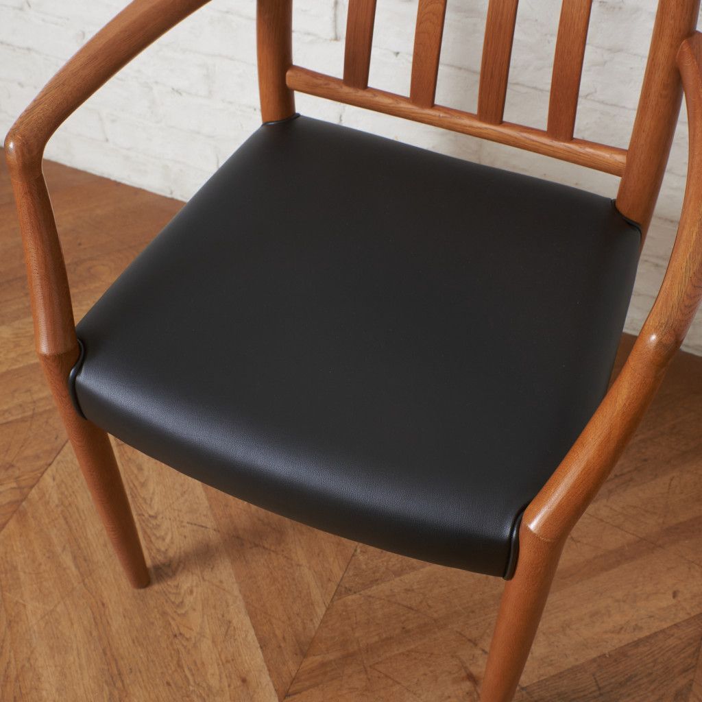 張替済 日進木工 GROW アームチェア Natural Brown ダイニングチェア