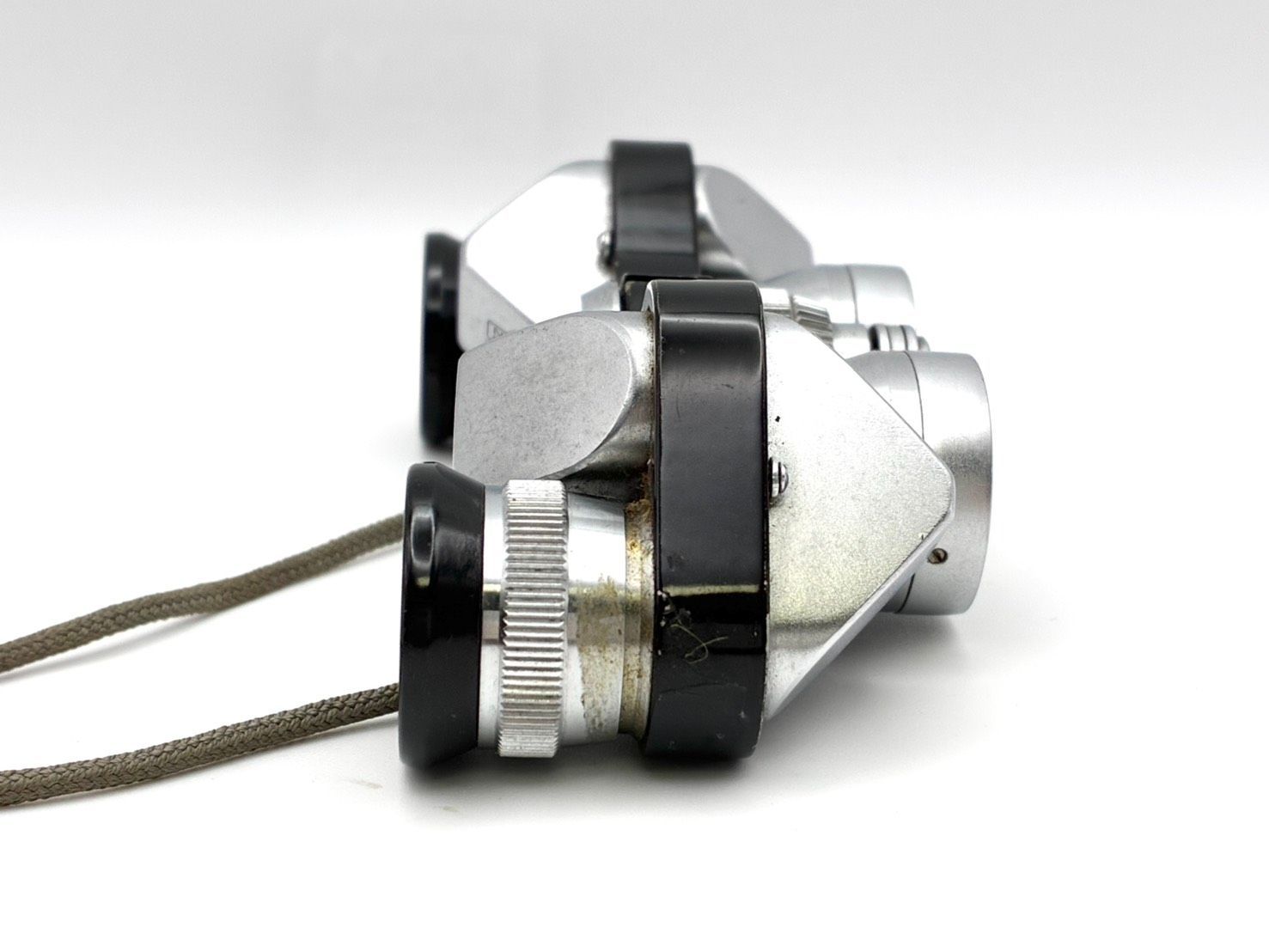 【中古】「未使用品」Nikon 双眼鏡 ミクロン 6×15 ポロプリズム式 6倍15口径 M6X15 (日本製) 良品】Nikon ニコン 双眼鏡 ミクロン 6×15 ポロプリズム式 6倍15口径