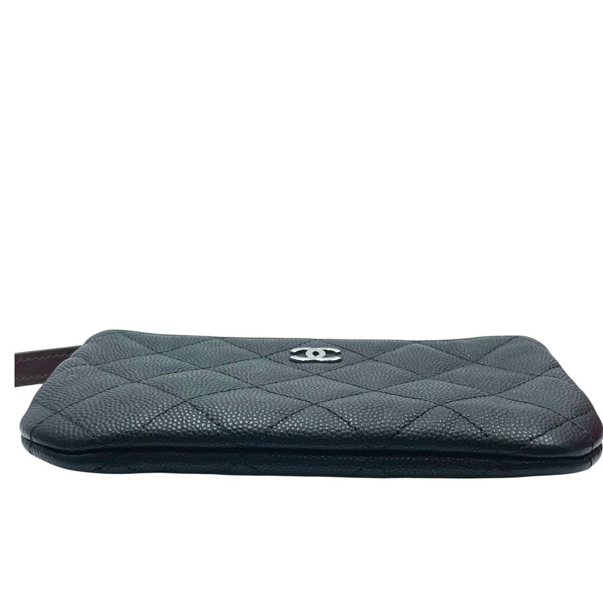 chanel マトラッセ クラシック ポーチの通販 【中古】 CHANEL シャネル 