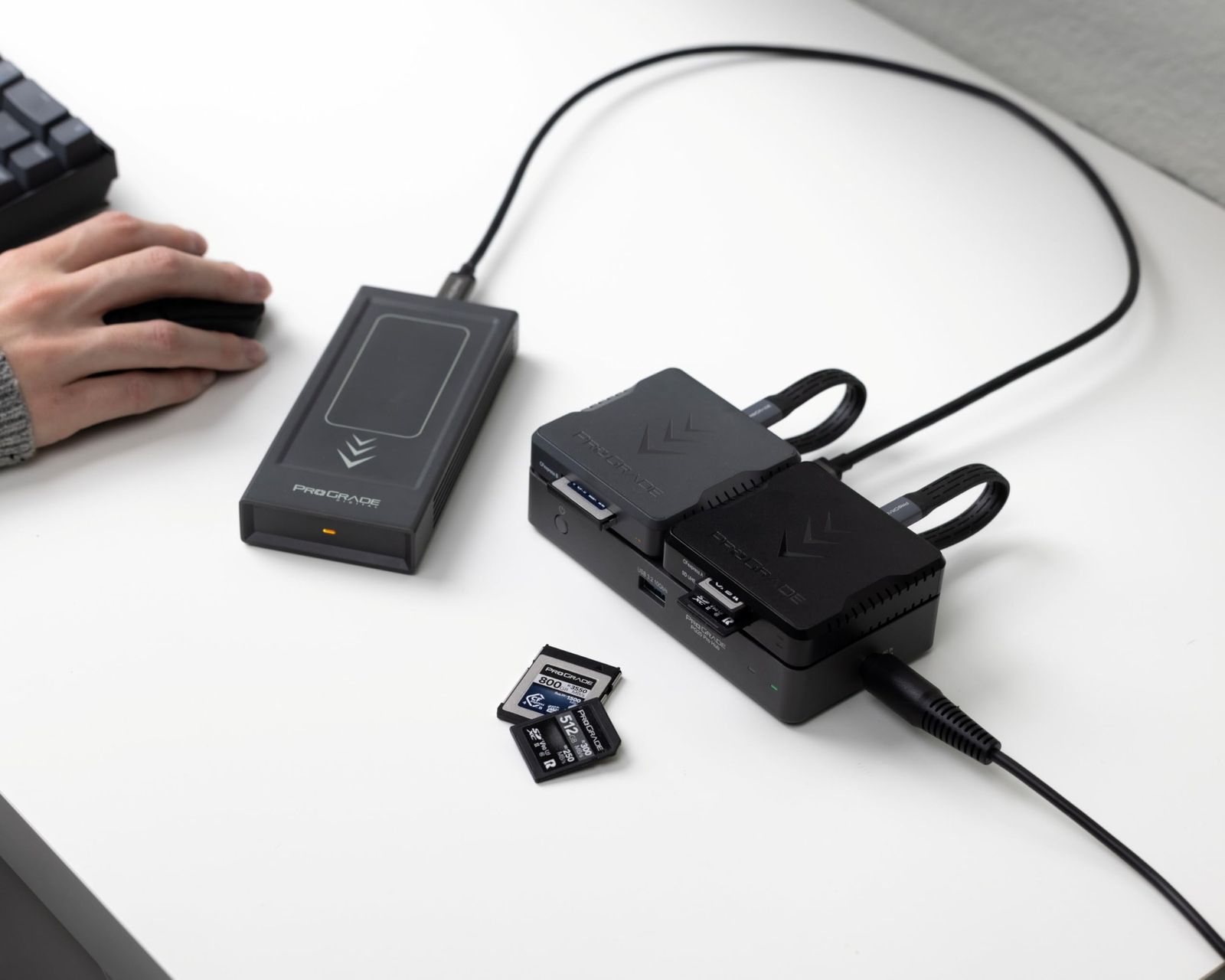その他 ProGrade Digital PG20 Pro Thunderbolt 4 ProGrade Digital PG20 Pro Thunderbolt 4 Hub [Thuderbolt4/USB4 x3