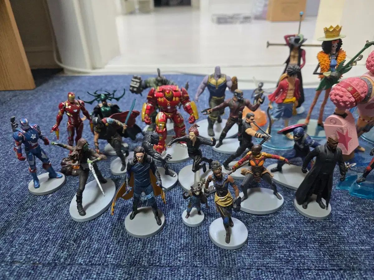 ONE PIECE MARVEL フィギュア まとめ 出品(断捨離 出品) - メルカリ