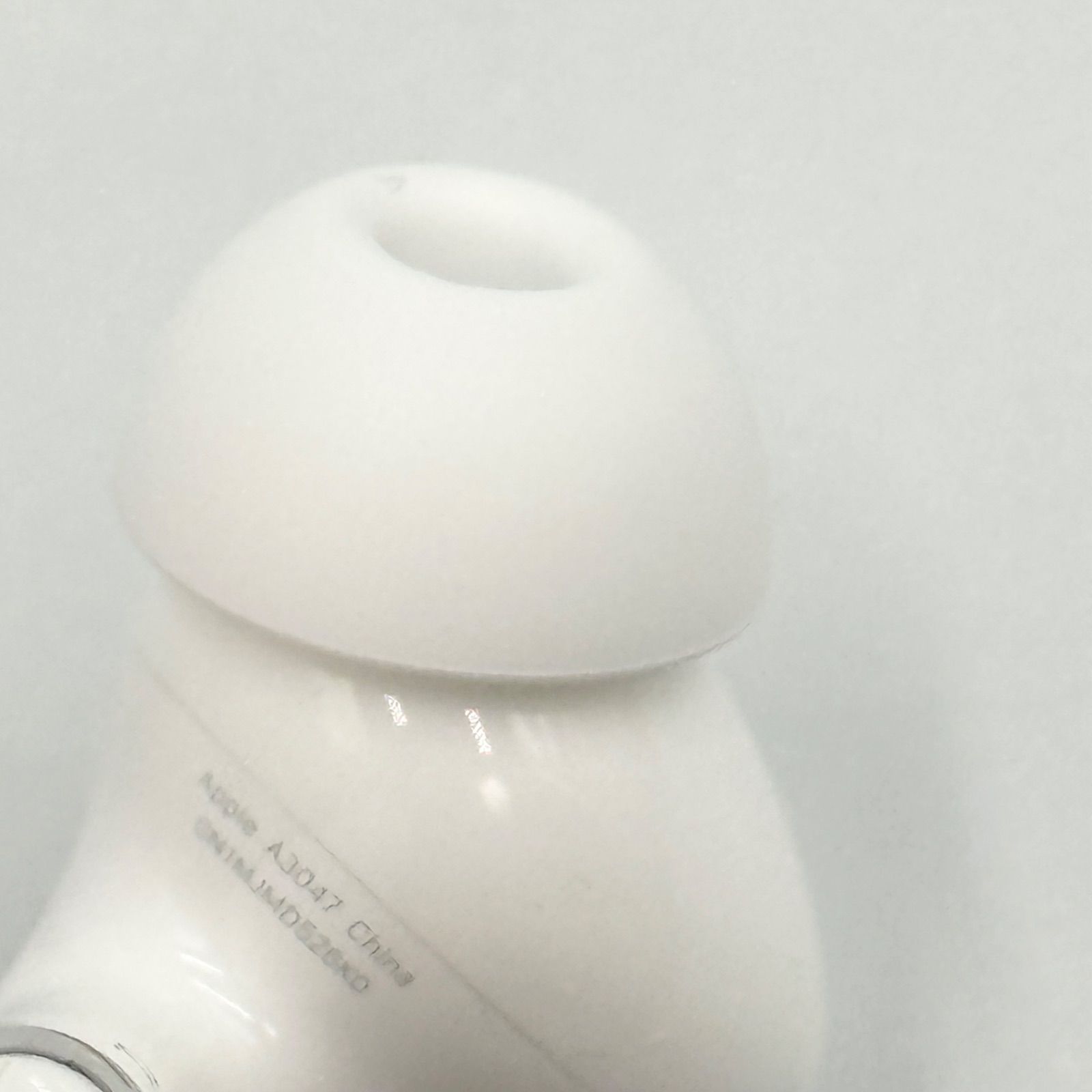 24時間以内発送・美品✨️】Apple AirPods Pro 第2世代 右耳のみ A3047