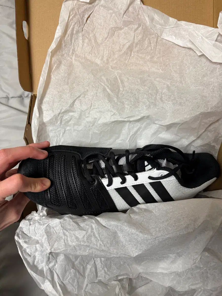 285) アディダス ダルタニャン フェンシングシューズ 新品 - メルカリ