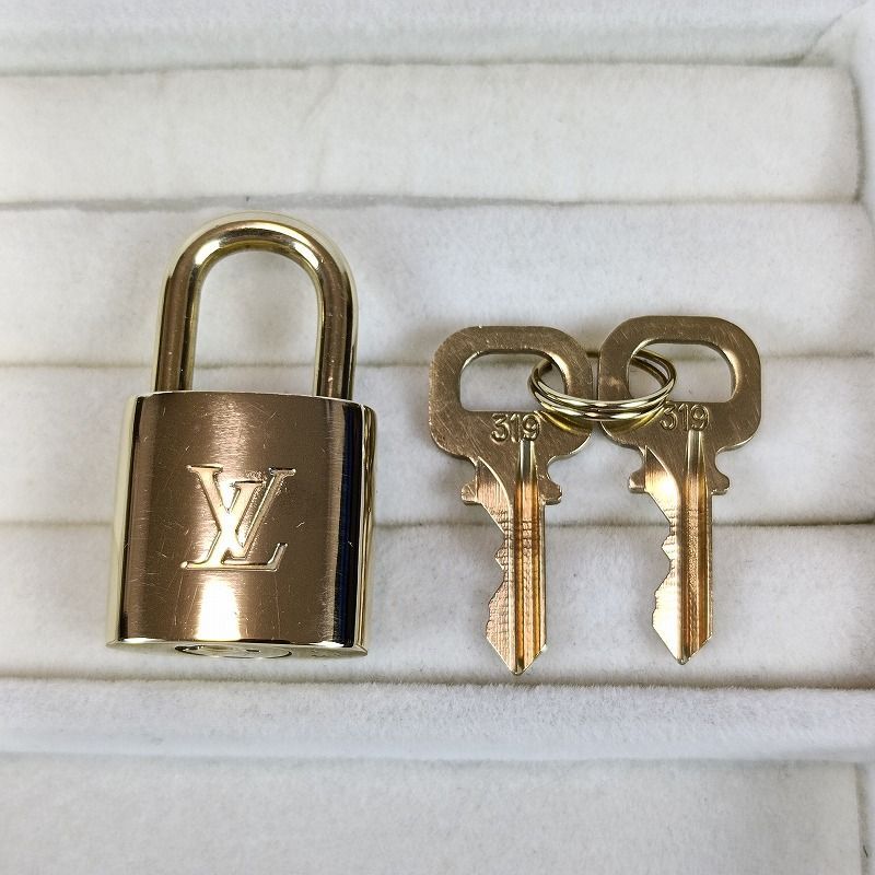 LOUIS VUITTON ルイヴィトン パドロック 南京錠 カデナ 鍵 ゴールド No