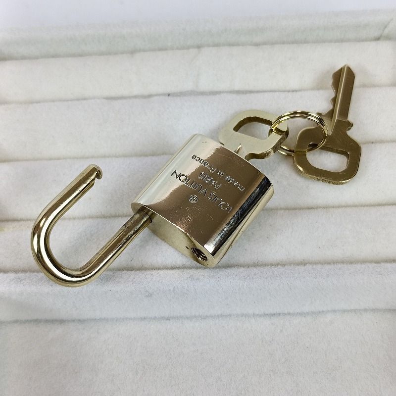 LOUIS VUITTON ルイヴィトン パドロック 南京錠 カデナ 鍵 ゴールド No