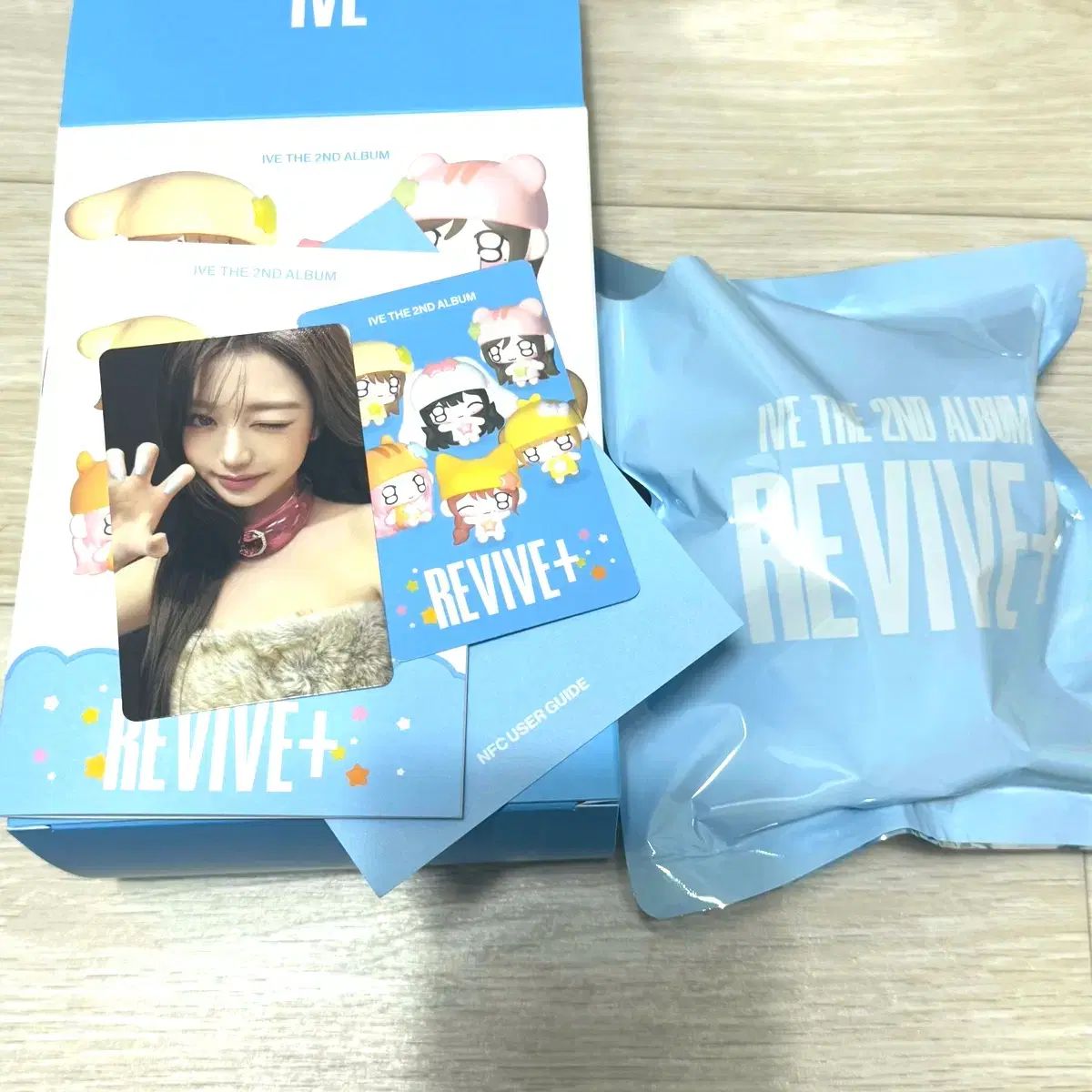 IVE REVIVE+ PETIT-IVE ウォニョン　ぬいぐるみ　シークレット IVE REVIVE+ PETIT-IVE ver シークレット ウォニョン 【公式通販】