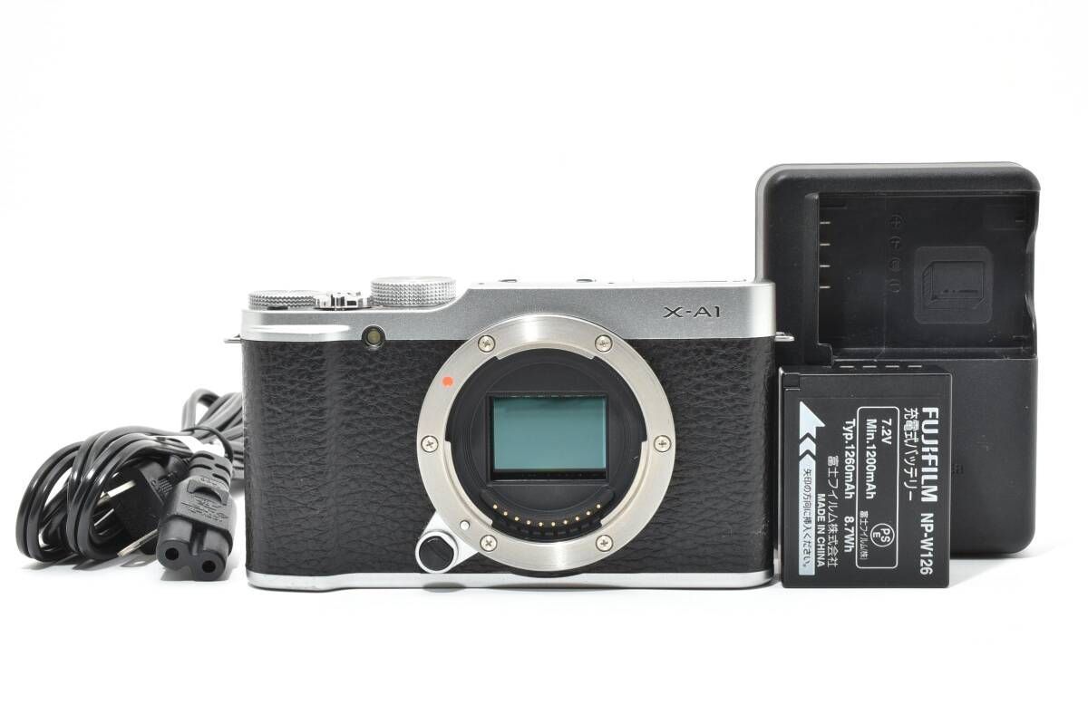 ☆極上品☆富士フイルム FUJIFILM X-A1 ボディ シルバー #1413C - メルカリ