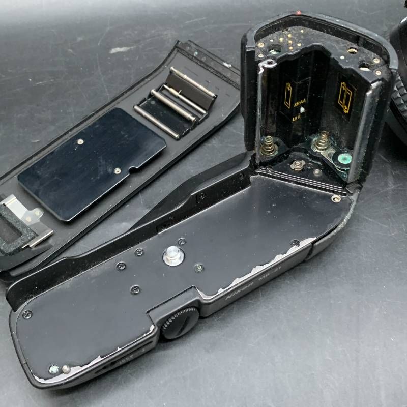 Z382※ジャンク Nikon ニコン F4 ボディ 本体 Nikon F4 mf-22 mb-21