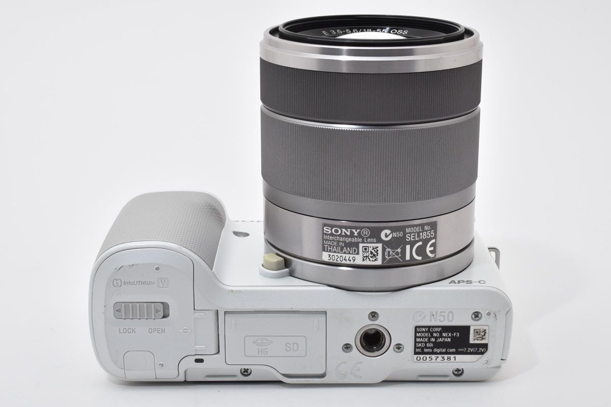 ショット数3876回 SONY NEX-F3 ホワイト + E 18-55mm F3.5-5.6 OSS