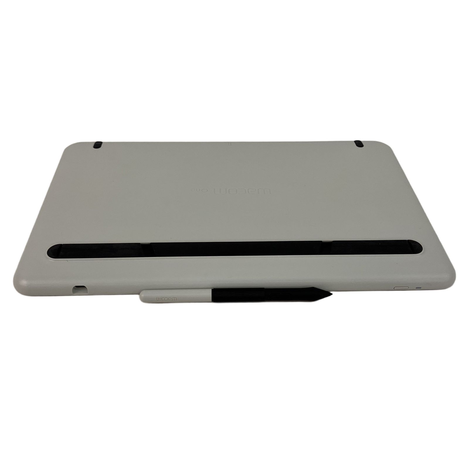 Wacom One ワコム DTC133 液晶 ペンタブレット 2022年製 PC周辺機器