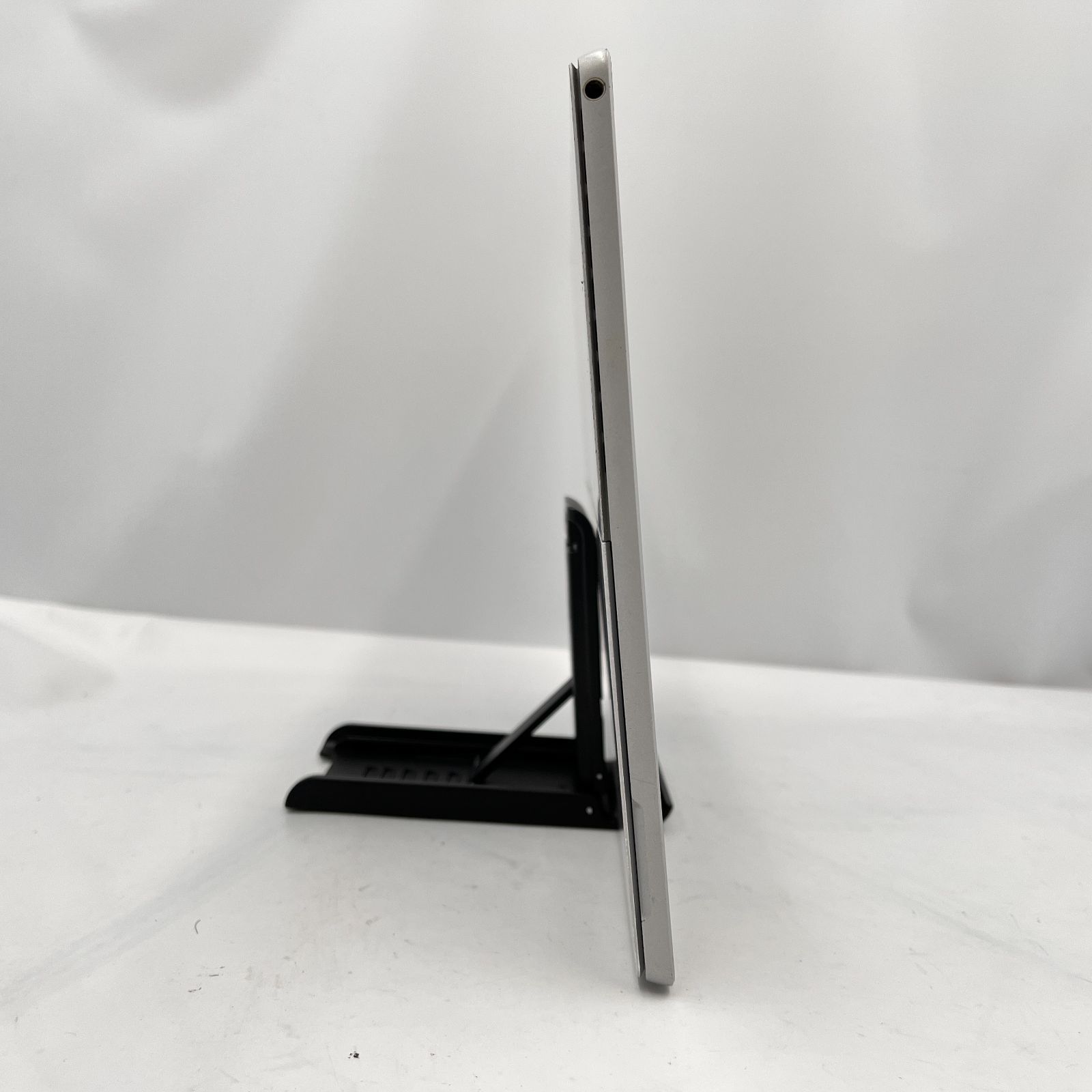 ☆ジャンク/液晶白シミあり☆Microsoft Surface Pro 7 [12.3インチ