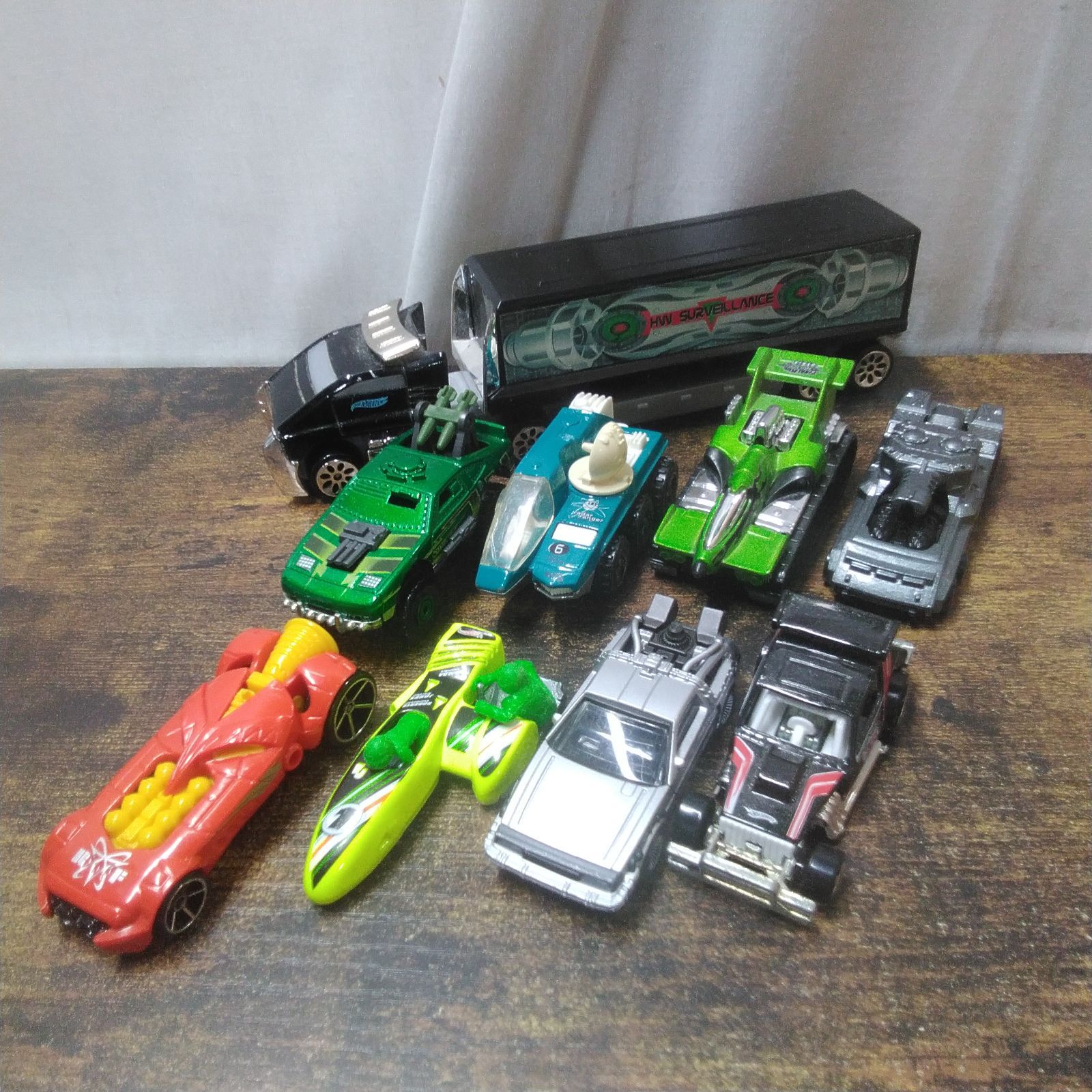 ホットウィール ミニカー 9個まとめ売り 長期保管品 T517 - メルカリ