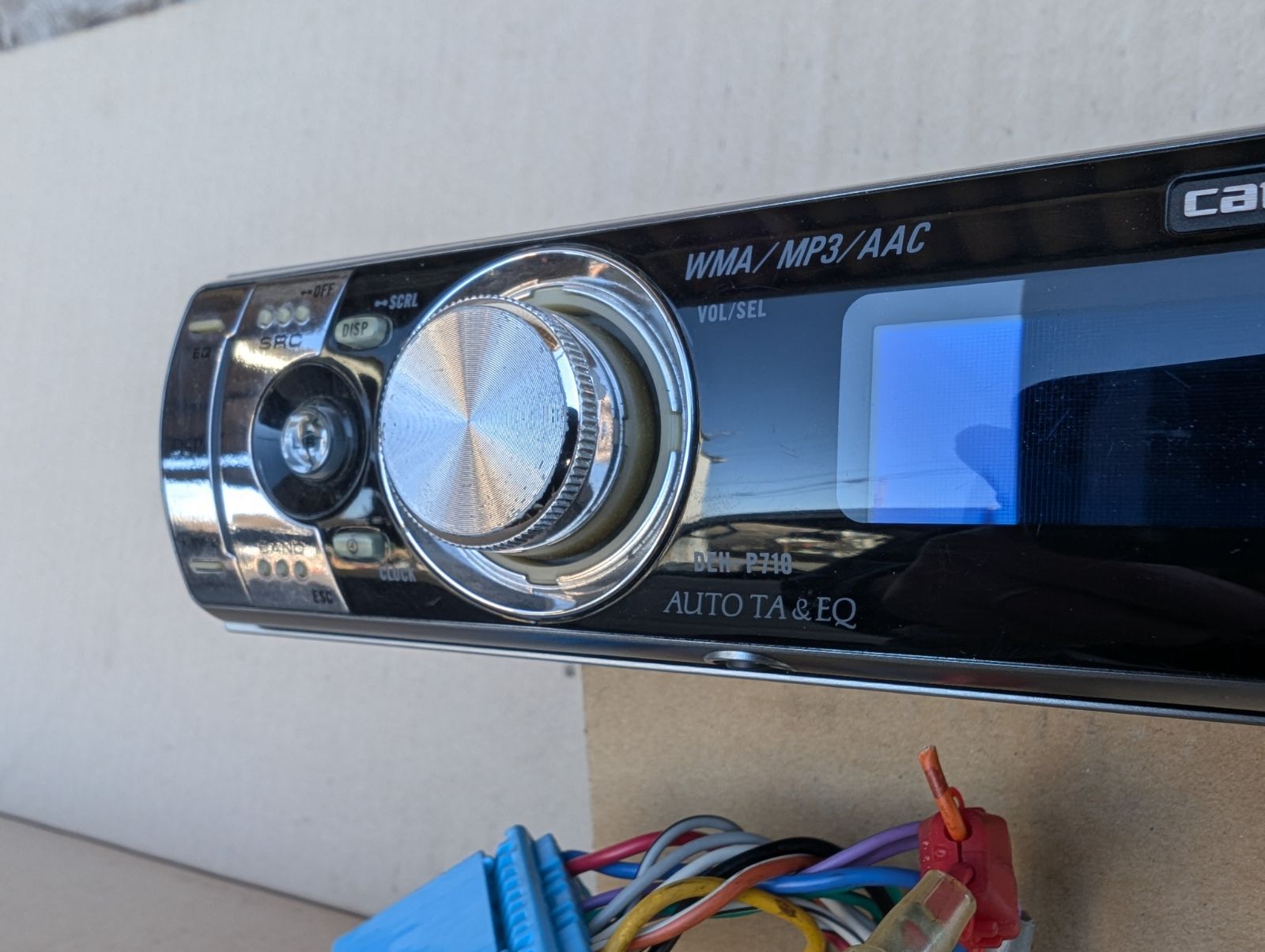 送料無料】カロッツェリア 1DIN DEH-P710 carrozzeria CDデッキ