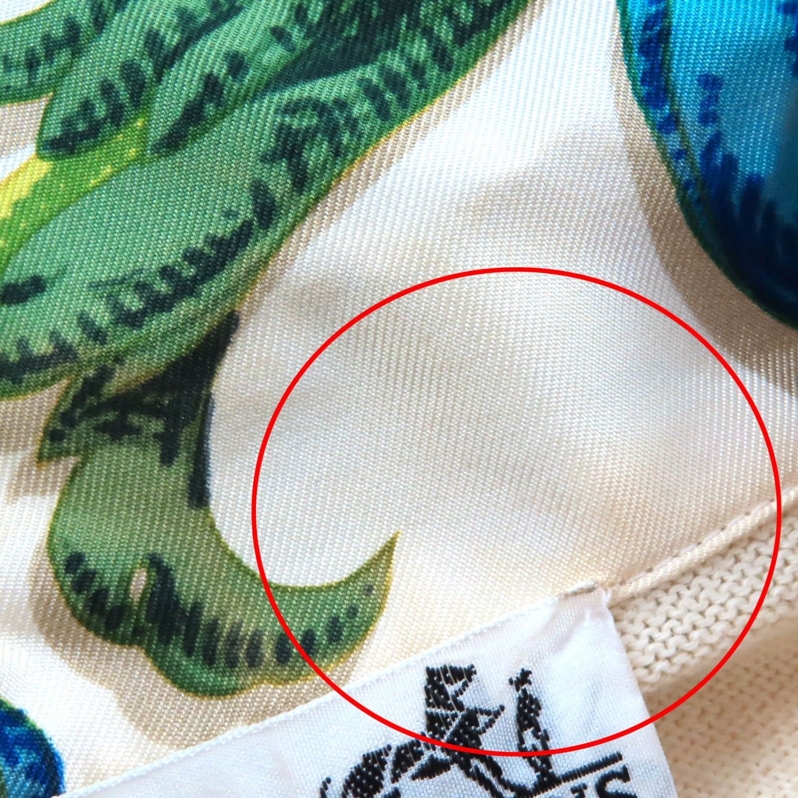 美品△HERMES エルメス ヴィンテージ LE MORS A LA CONETABLE 轡の気品 シルク100％ カシミヤ混 ツイルレーヌ Hロゴボタン 半袖ニット マルチカラー M イタリア製 正規品 レディース 美品△HERMES エルメス ヴィンテージ LE MORS A LA CONETABLE 轡の気品