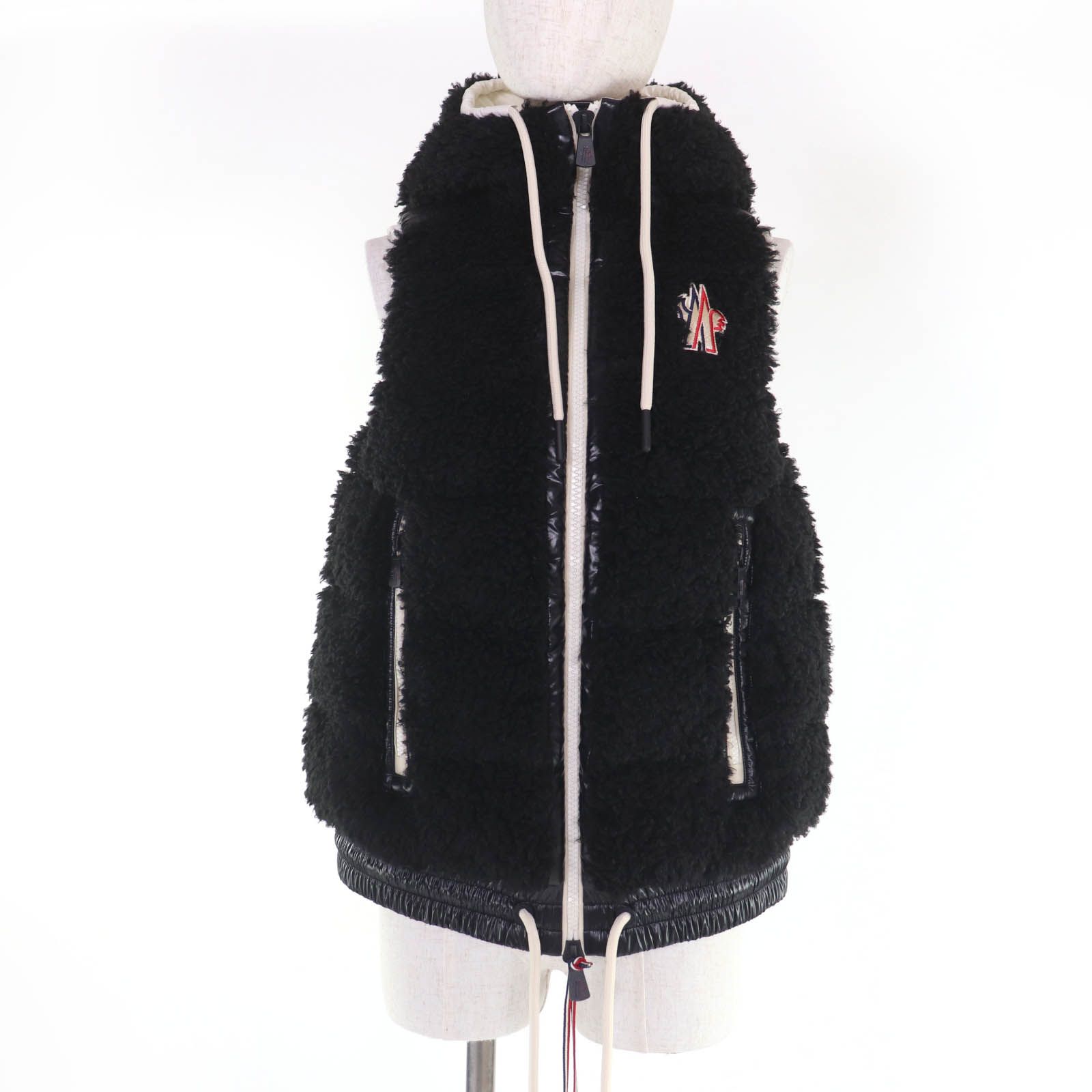 未使用品☆MONCLER GRENOBLE モンクレールグルノーブル 2025年製 GILET