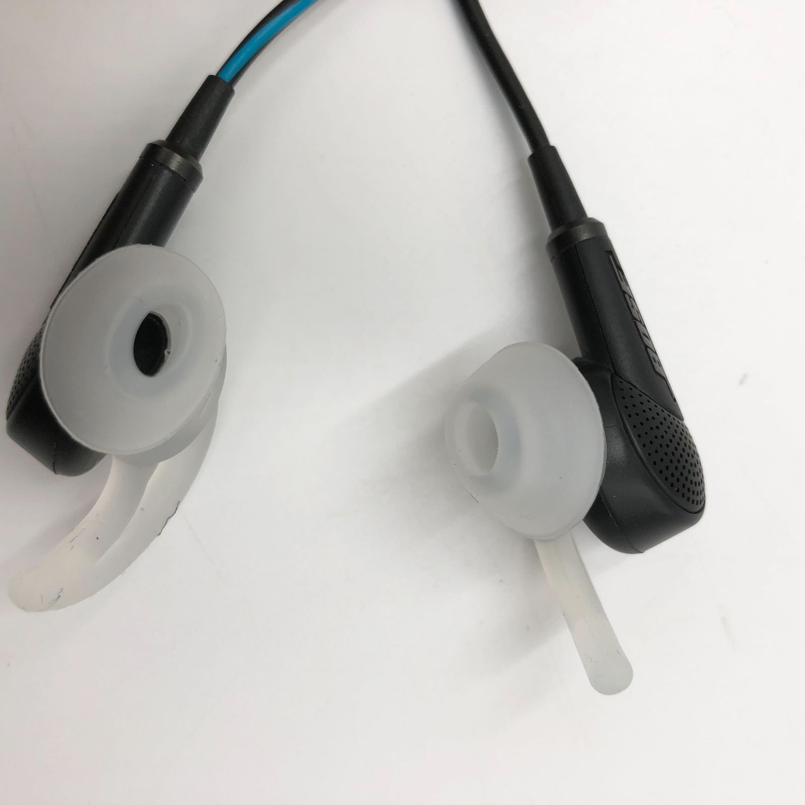 Bose QuietComfort 20 Acoustic Noise Cancelling headphones - Apple