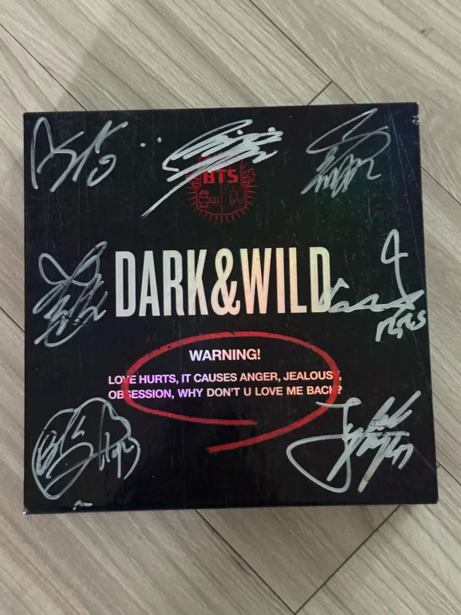 BTS Dark&Wild サイン入りアルバム (レア) - メルカリ