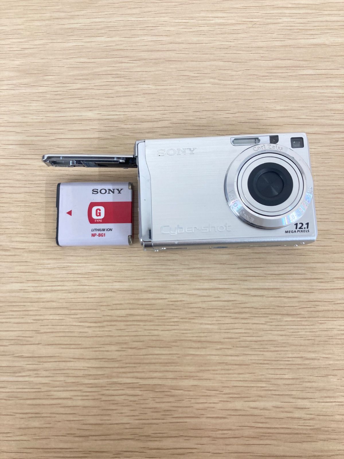 2 通電動作未確認 SONY cyber shot シルバー DSC-W200 【カメラ】【1
