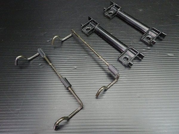 カワサキ ZRX400 II 1998年式 荷掛けフック バイク パーツ 部品 KA-W