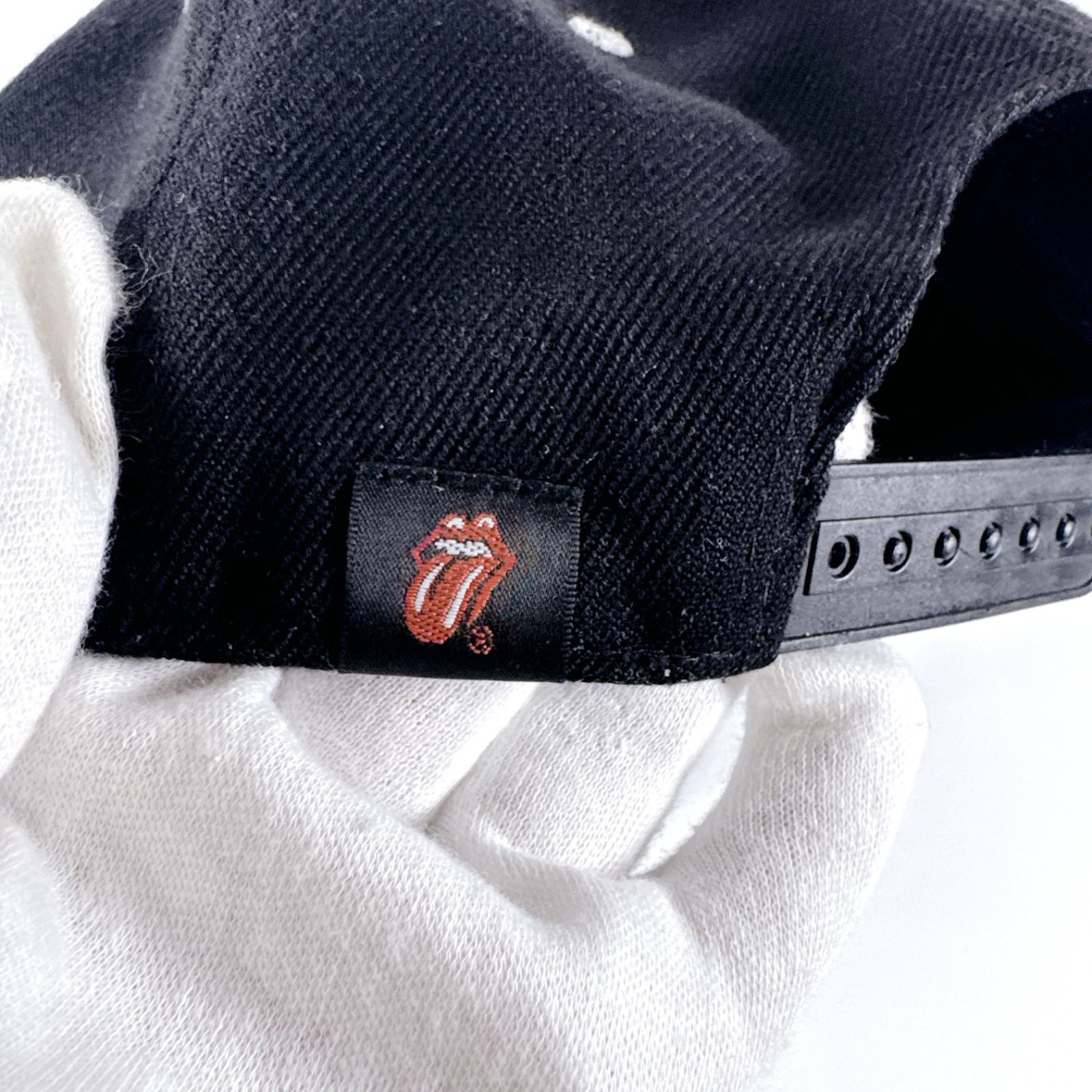 THE ROLLING STONES ローリングストーンズ RS ロゴ 刺繍 ライン