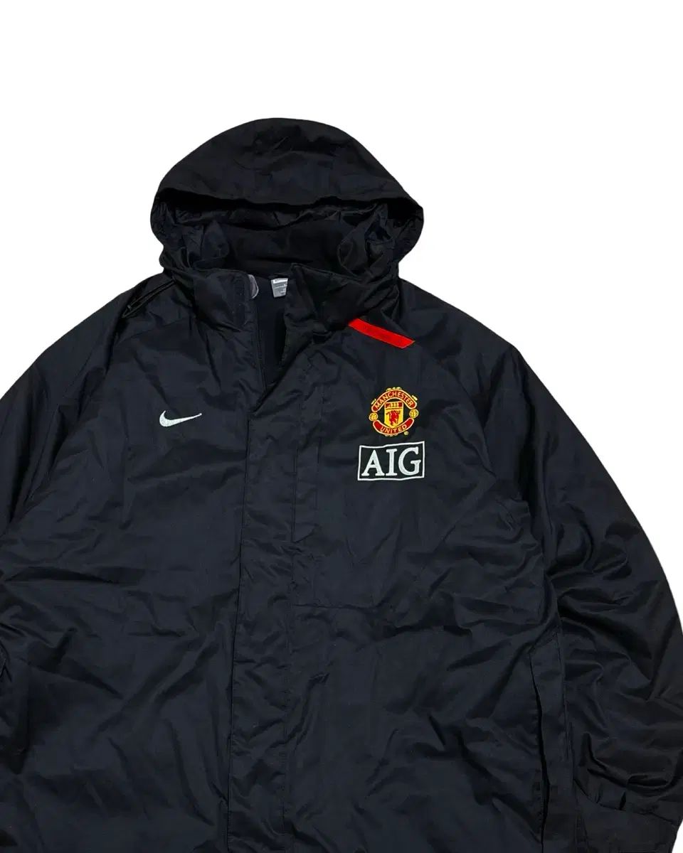NIKE マンチェスター・ユナイテッドFC AIG ブラック フード アウター