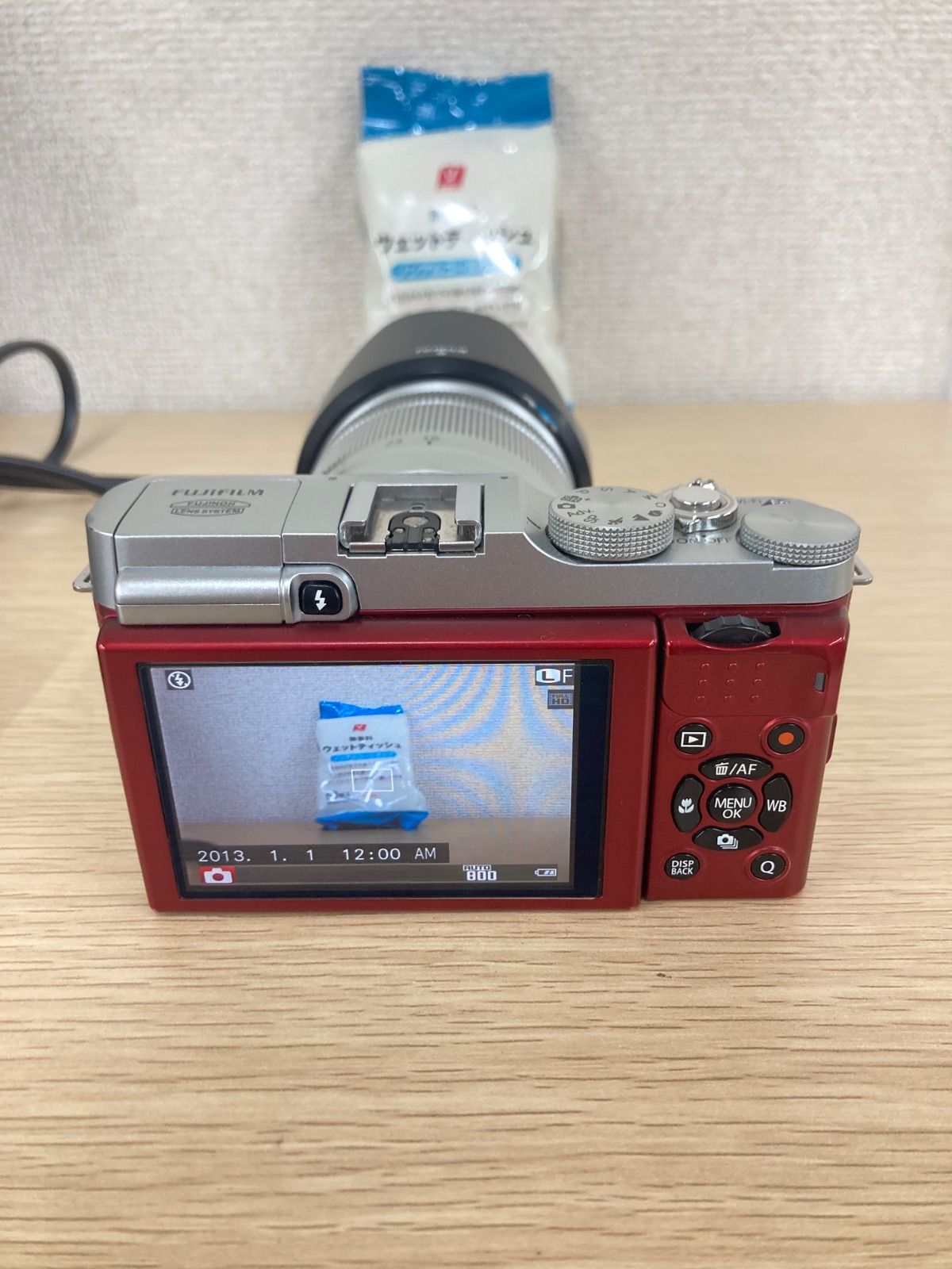 2 通電動作確認済み 富士フィルム FUJIFILM 赤 レッド X-A1 ボディ