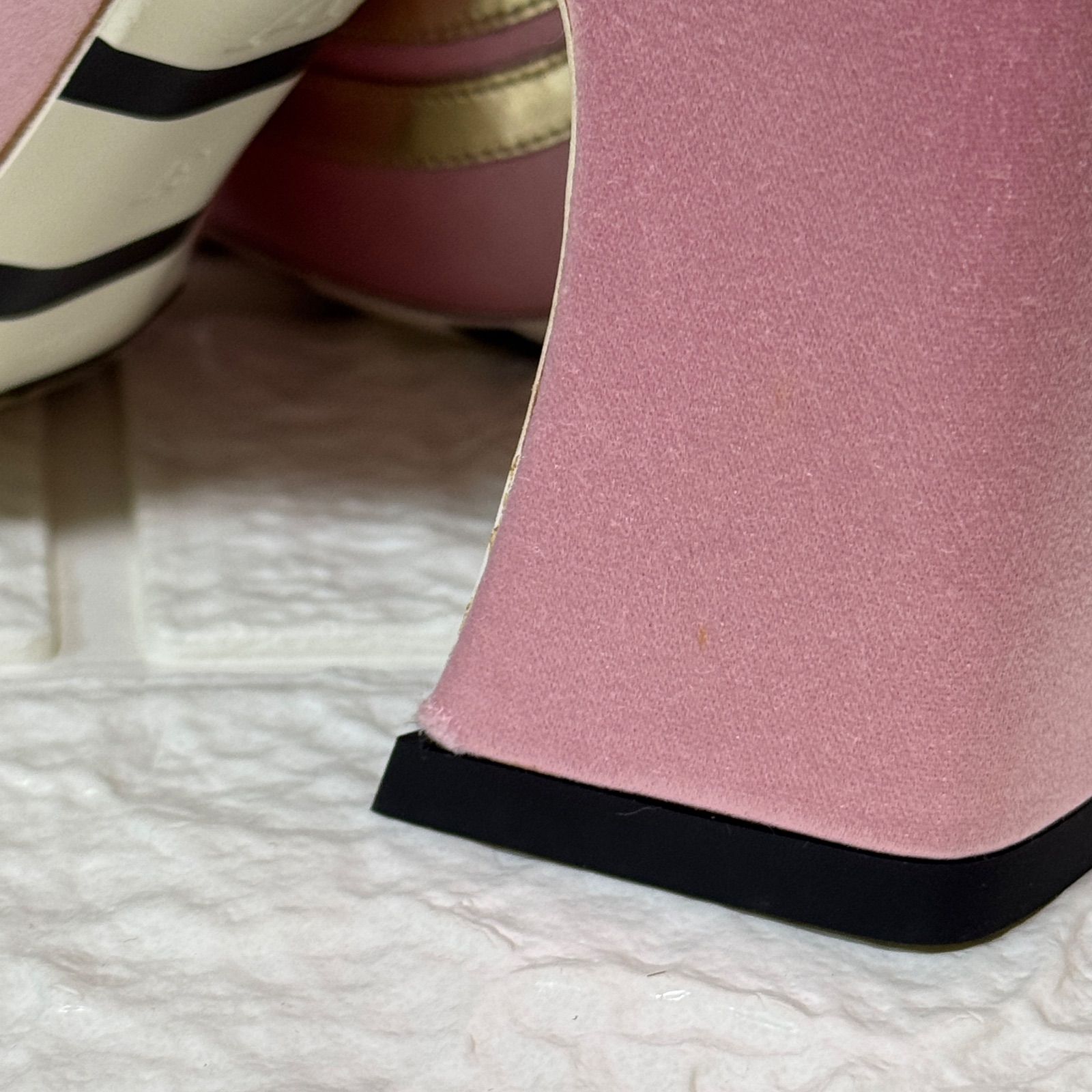 LOUIS VUITTON PINK SATIN PUMP ルイ・ヴィトン サテン パンプス