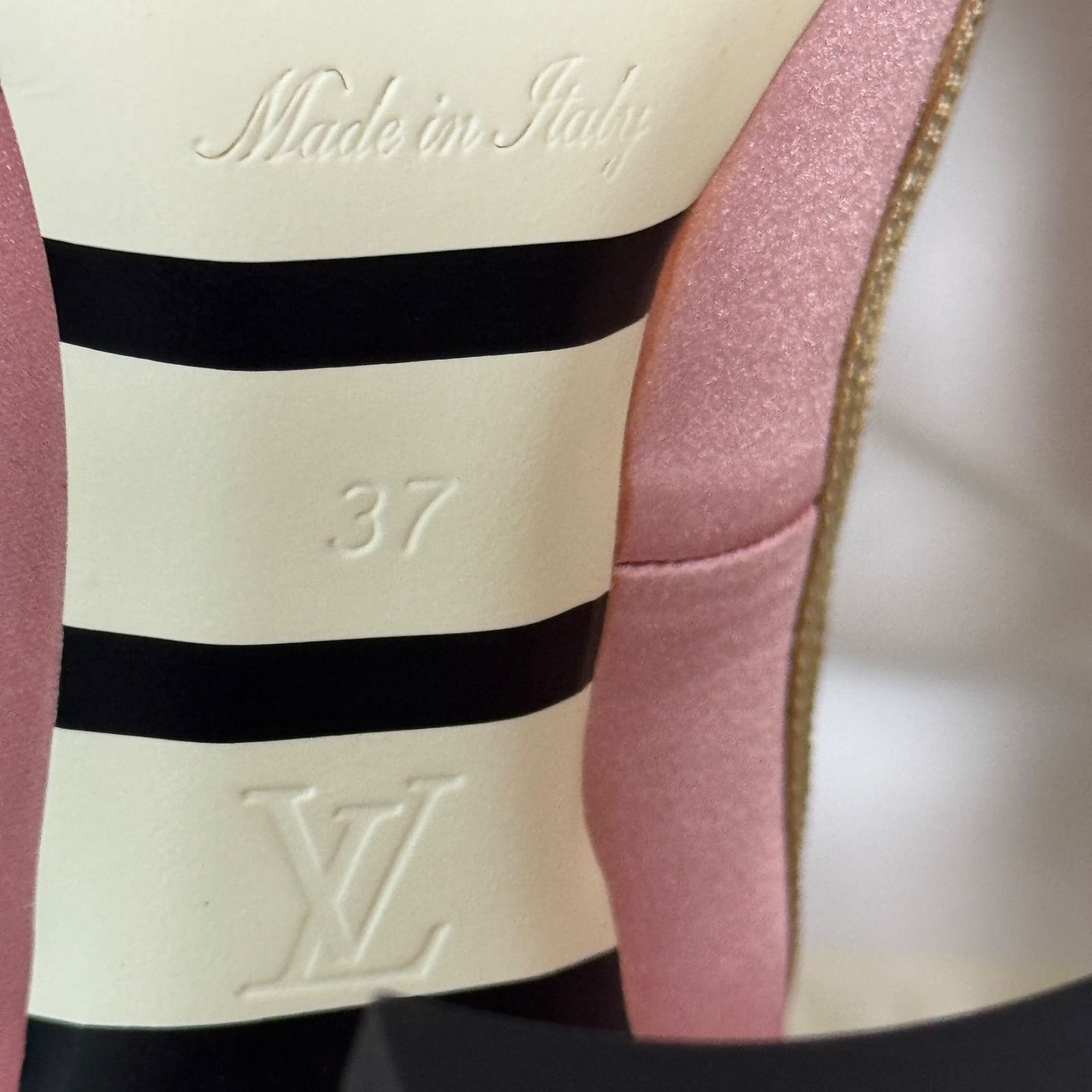 LOUIS VUITTON PINK SATIN PUMP ルイ・ヴィトン サテン パンプス