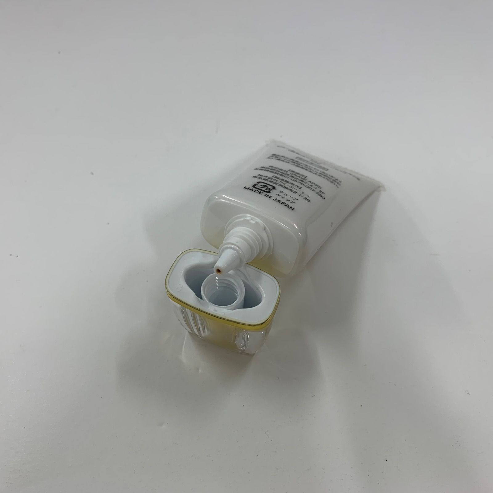 S4606 K きらびか ビューティーセラムファンデーションS ライト