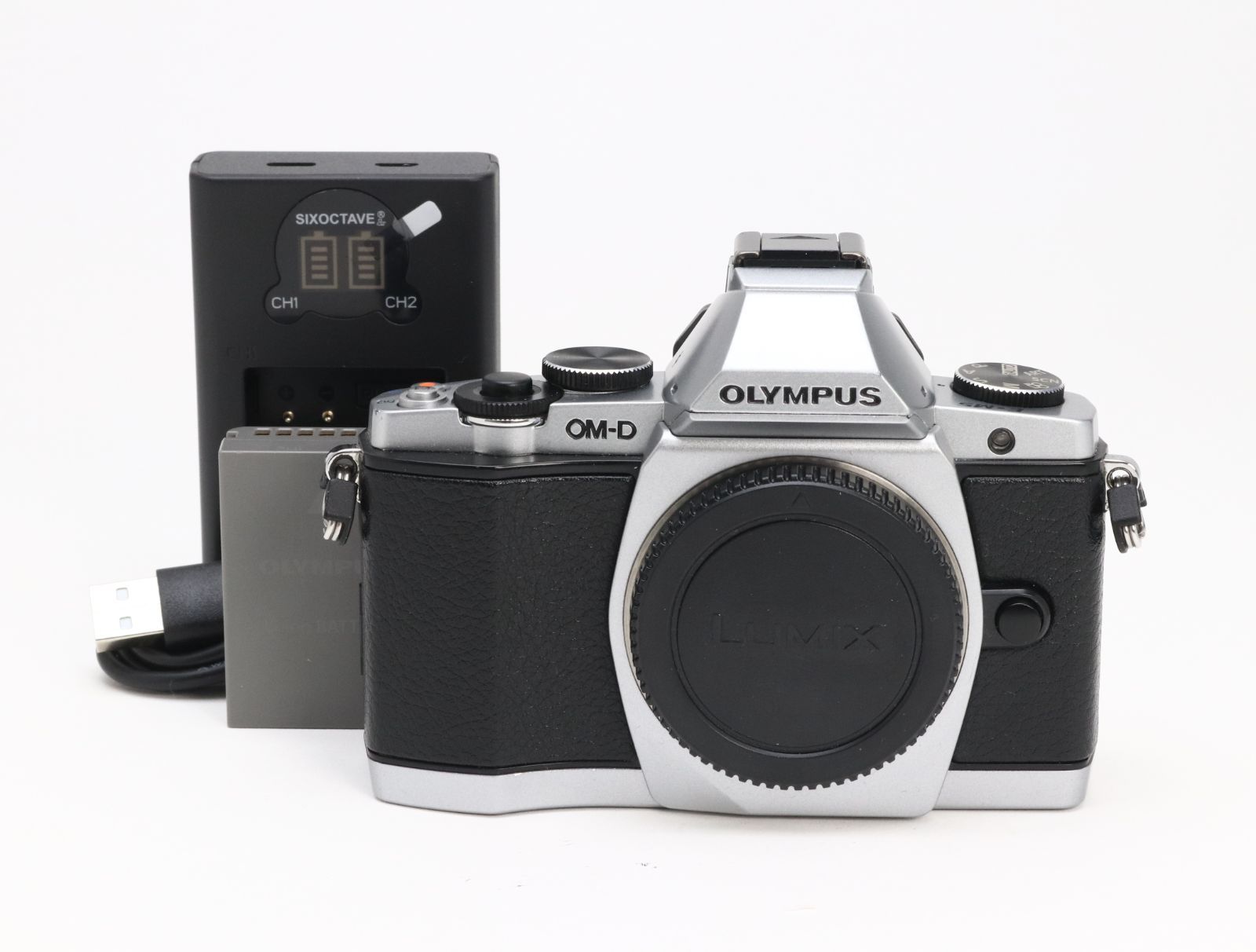 AB- (良品) OLYMPUS オリンパス OM-D E-M5 ボディ シルバー シャッター
