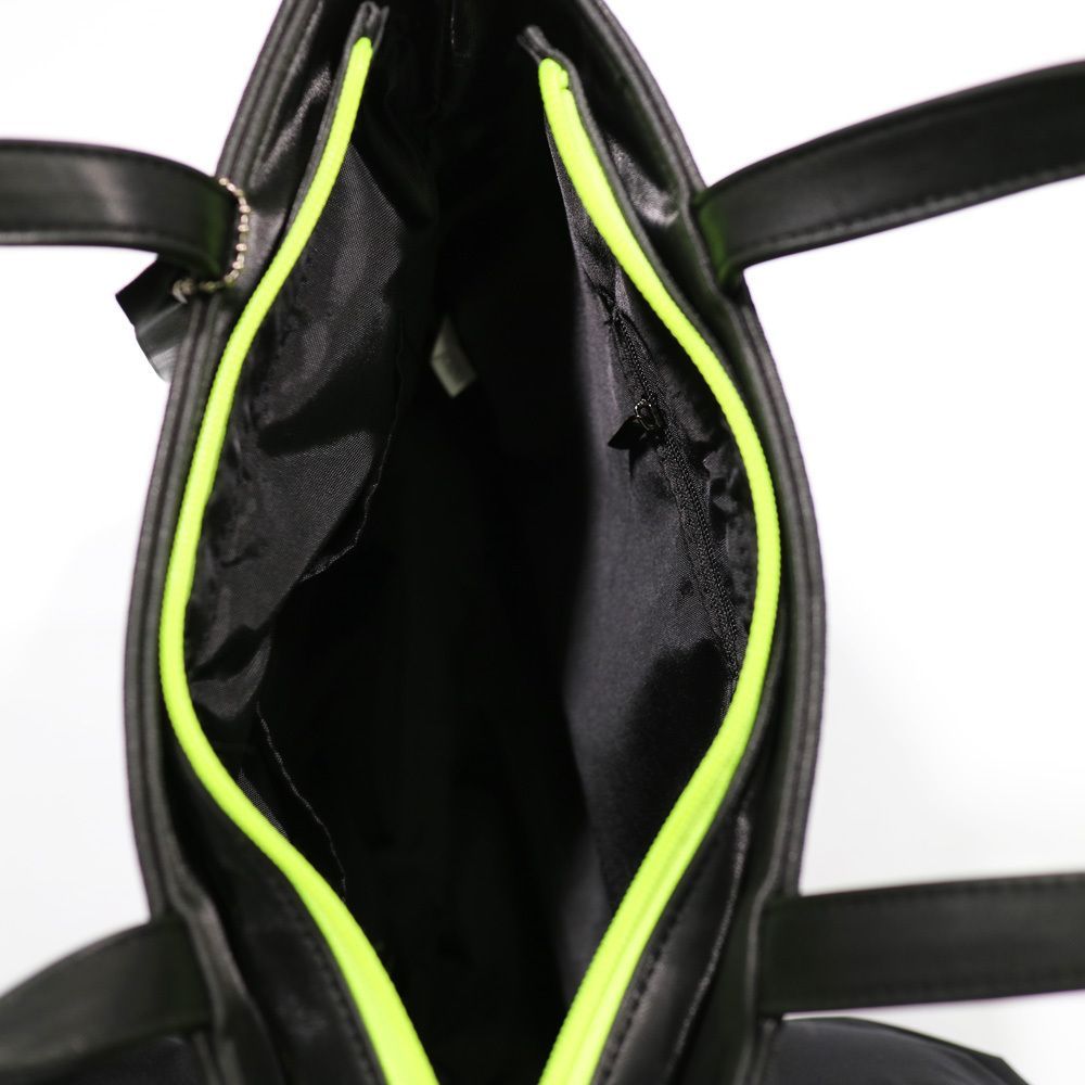 新品☆ NO COMMENT PARIS スモールバッグ - メルカリ