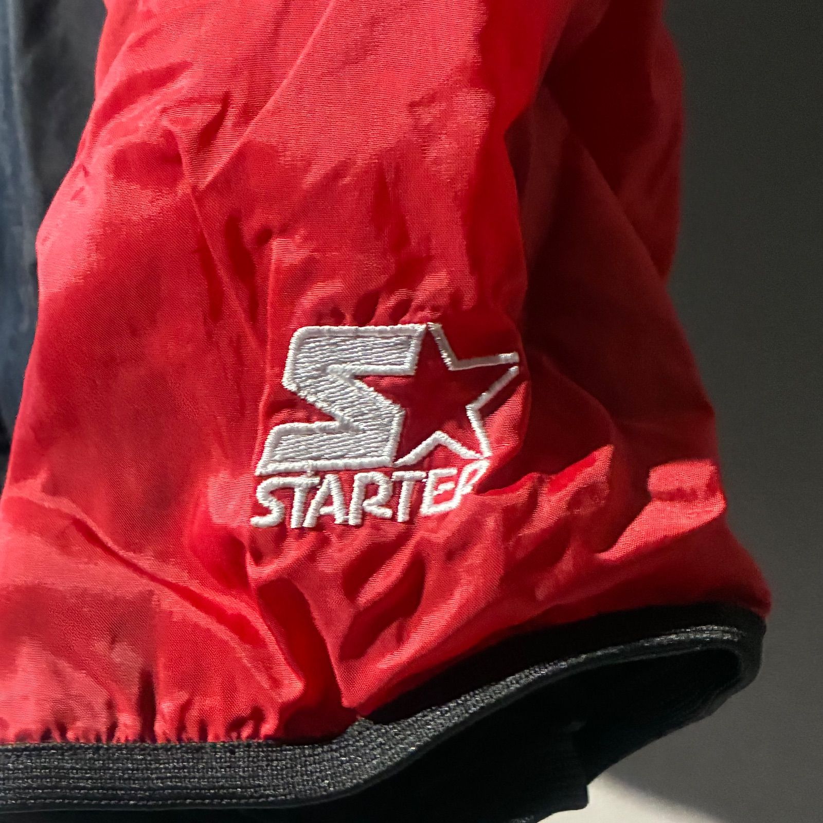 STARTER シカゴ・ブルズ リバーシブルハーフジップ プルオーバー 