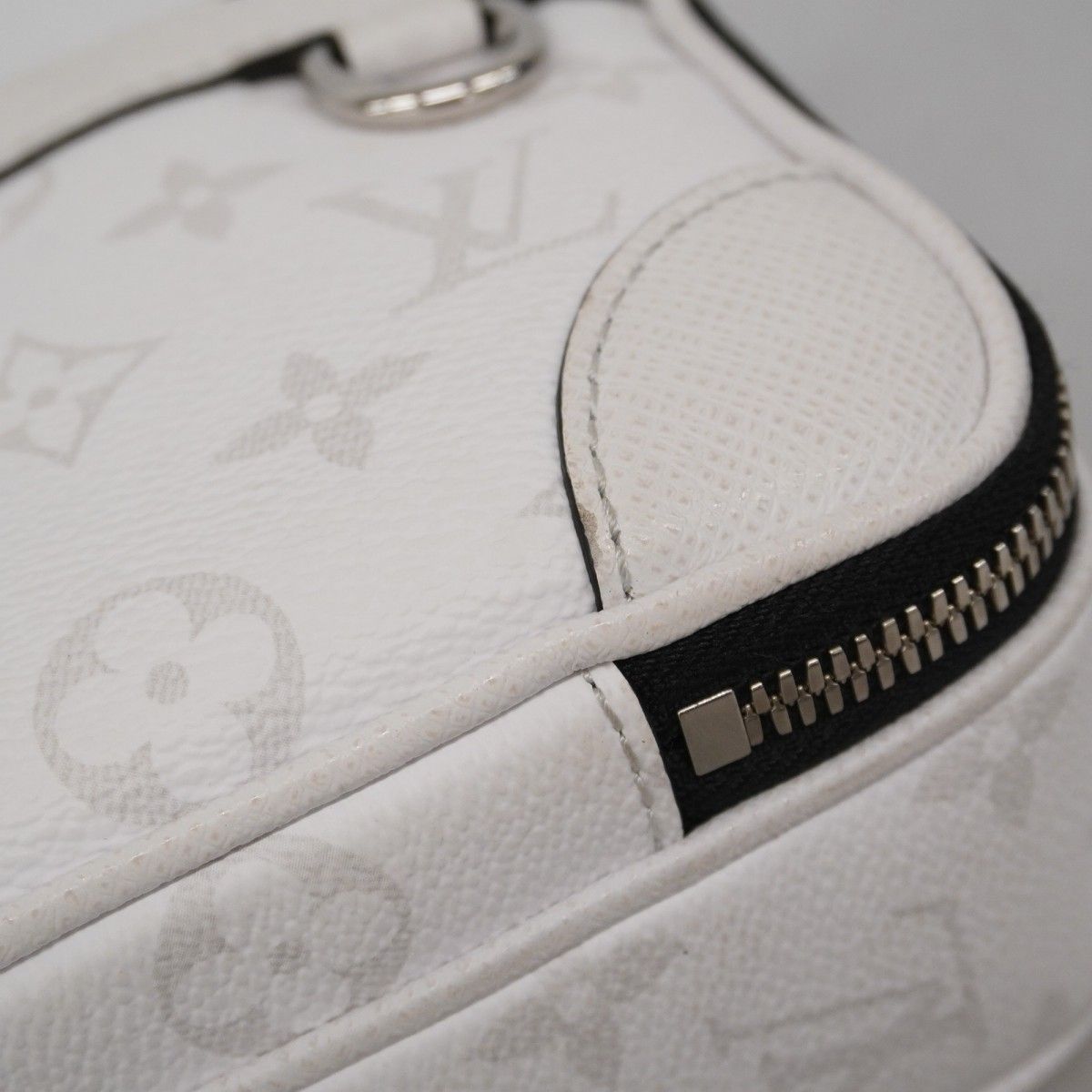 Buy from Japan Easily