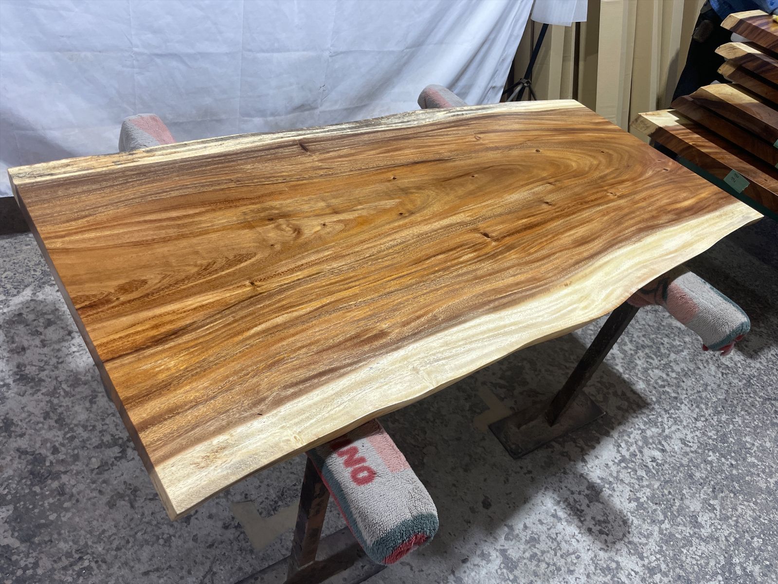 モンキーポッド9412 一枚板無垢 乾燥材 1630x740-640x54mm