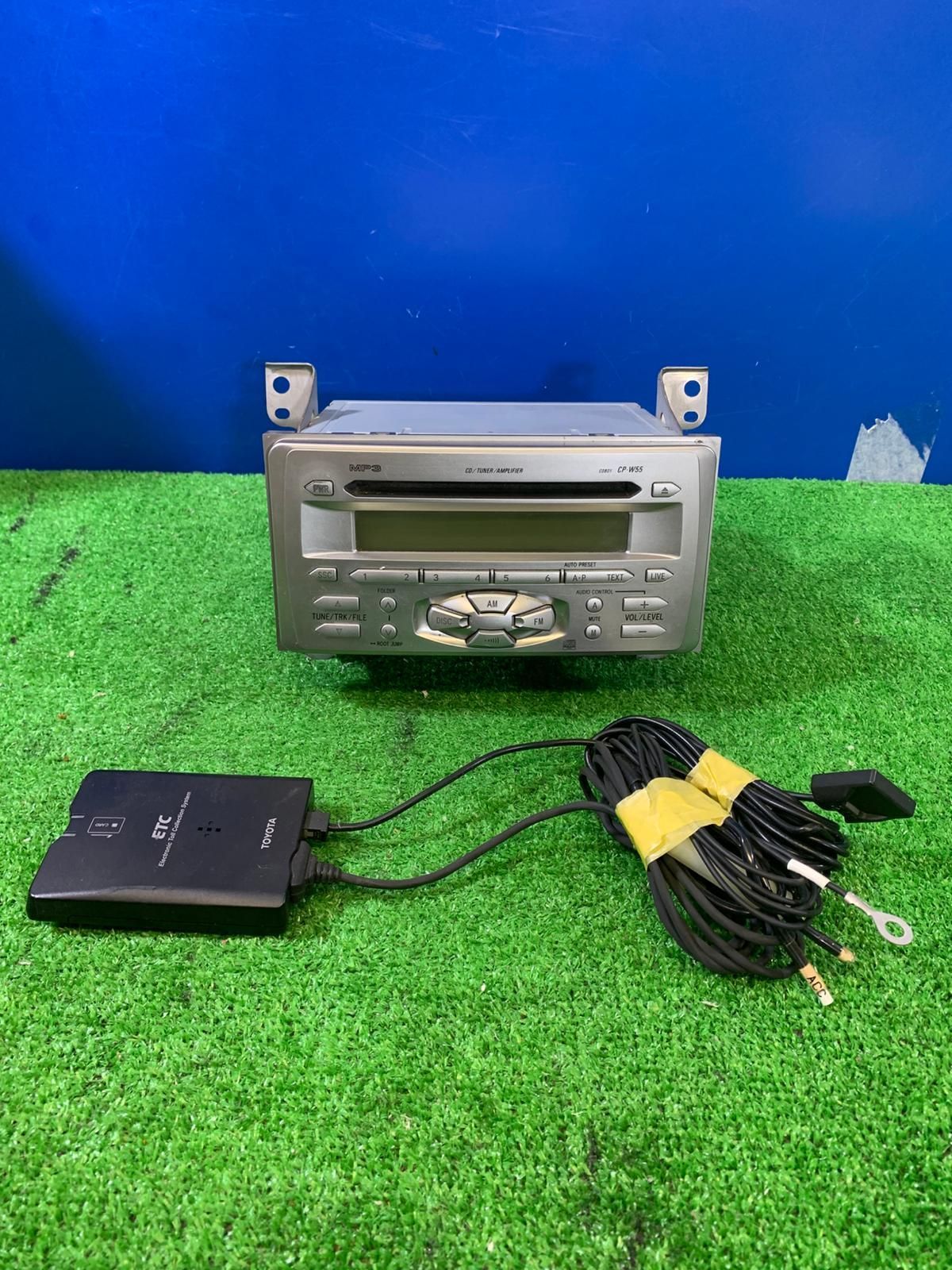 ZT-7711] CP-W55 CDプレーヤー トヨタ 08600-00G80 中国製 トヨタ 