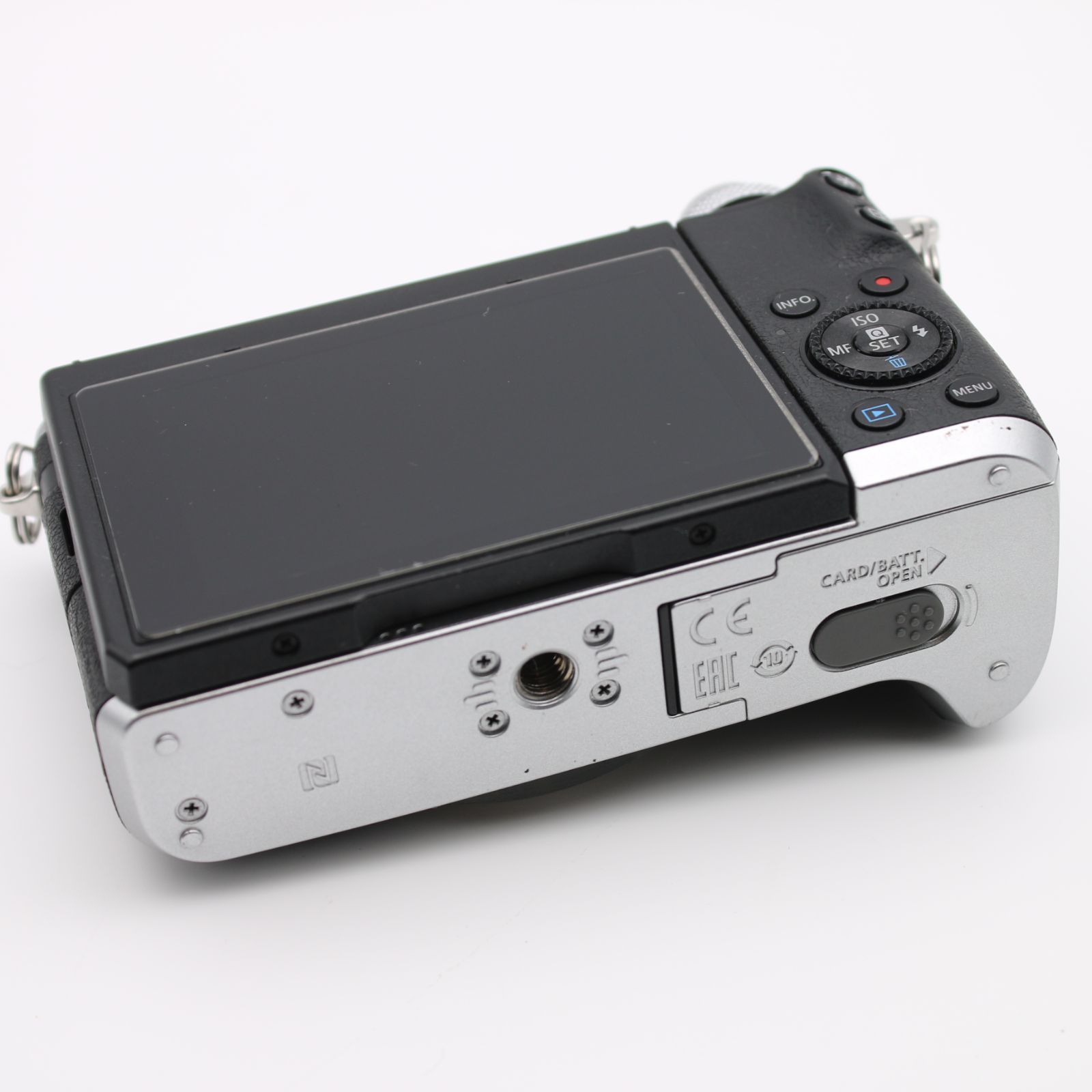 極上品】 Canon EOS M6 レンズキット シルバー EF-M 15-45mm F3.5-6.3