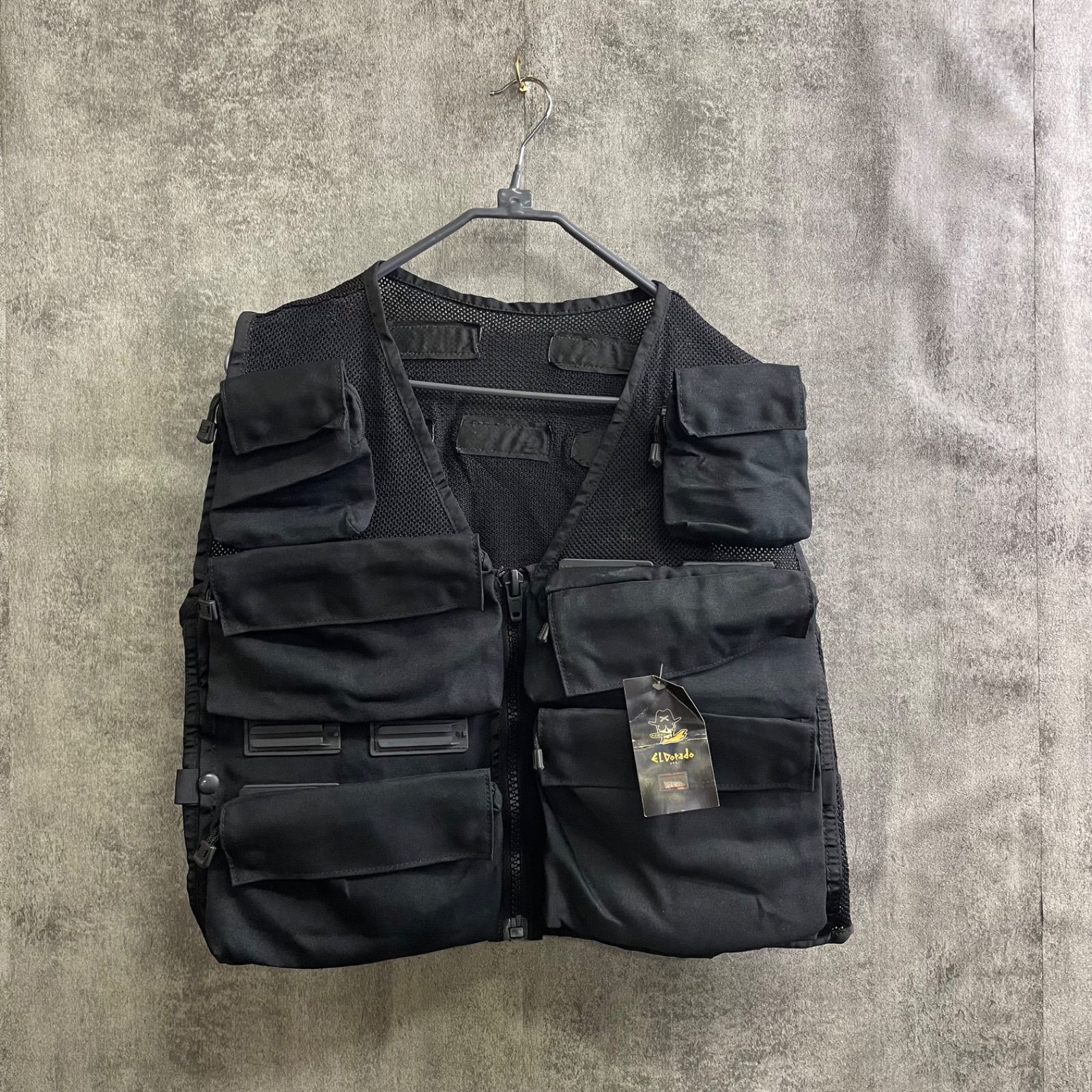 U-108】SURVIVAL INCORPORATED タクティカルベスト ブラック 黒 多機能