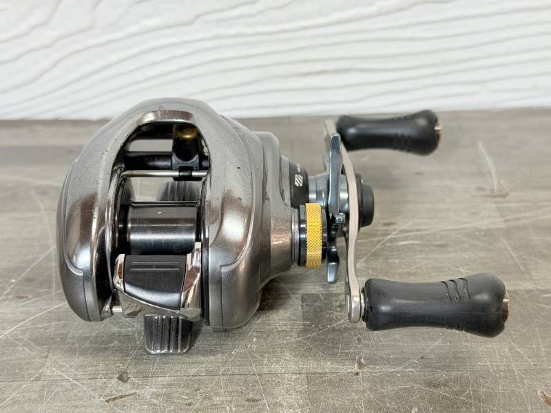 シマノ 15 メタニウム DC XG 右ハンドル SHIMANO Metanium ベイト