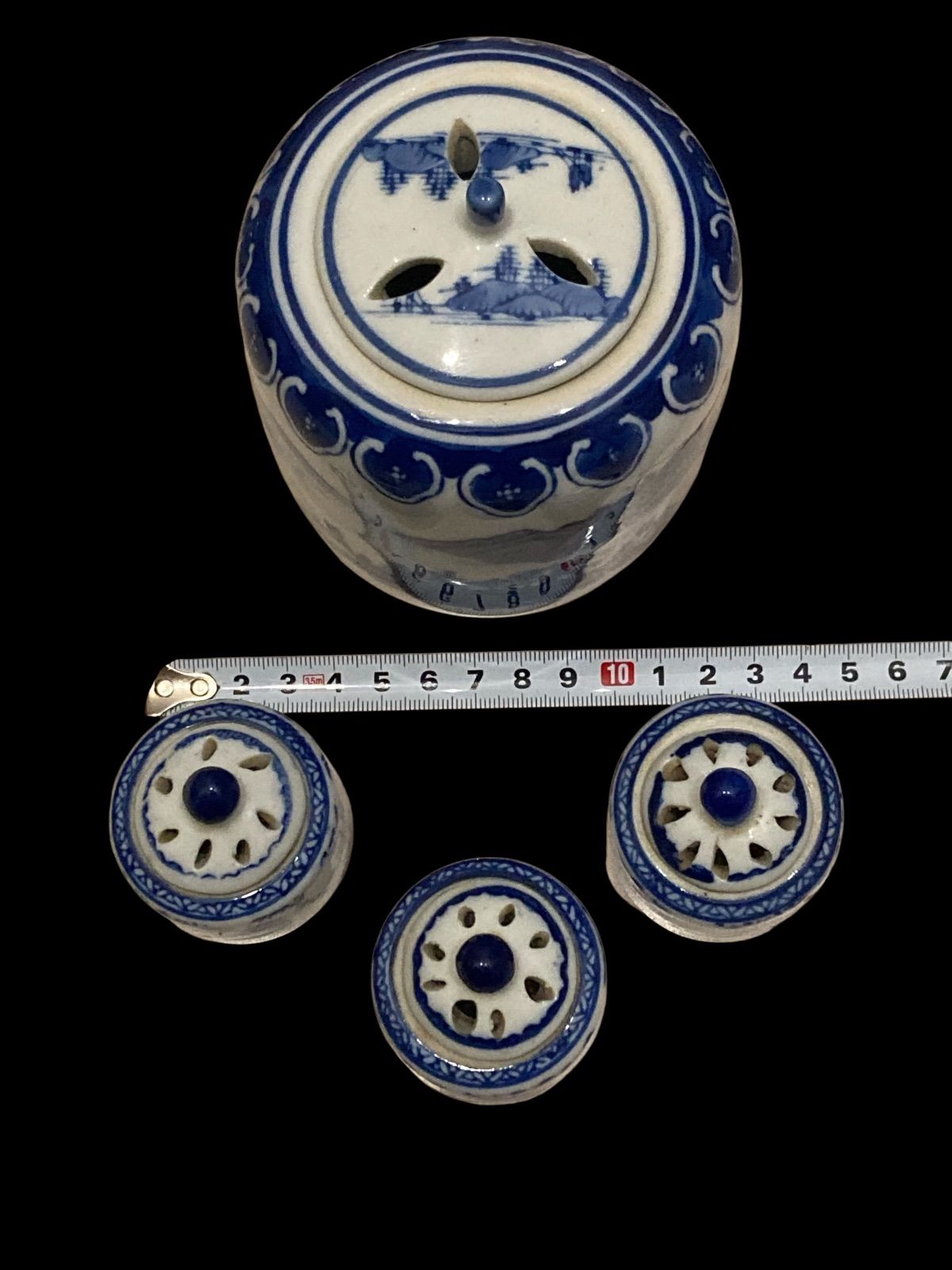 香炉 山水 賢人 4つセット 染付 そめつけ 技法 絵柄 中国風 陶磁器