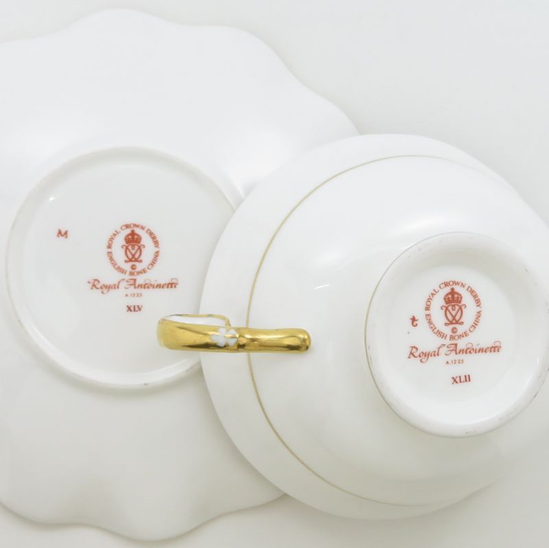 ロイヤルクラウンダービー カップ&ソーサー□ロイヤルアントワネット