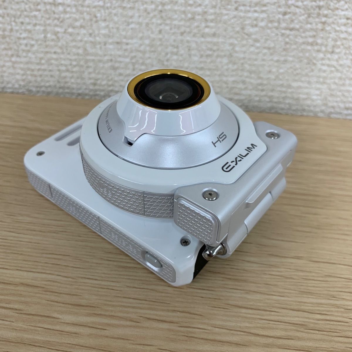 2【通電動作未確認】CASIO EXILIM FR100L 分離式 美品級 ホワイト