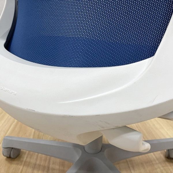 オカムラ フルーエント