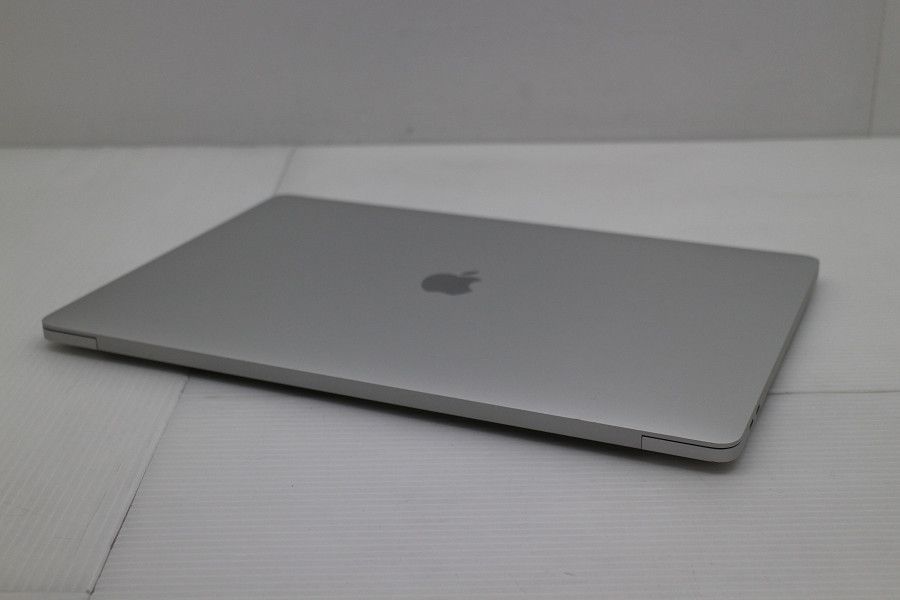Apple MacBook Pro 16in 2019 A2141 シルバー Core i9 9980HK 2.4GHz